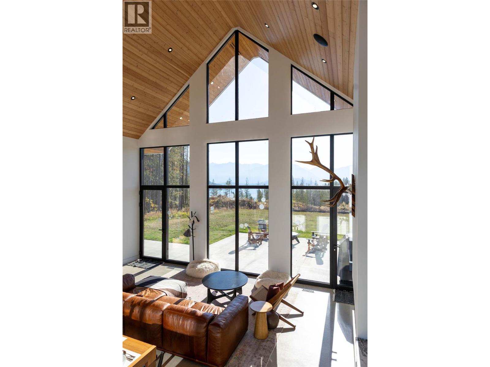 1950 Sidmouth Road, Revelstoke, British Columbia  V0E 2S0 - Photo 23 - 10365838