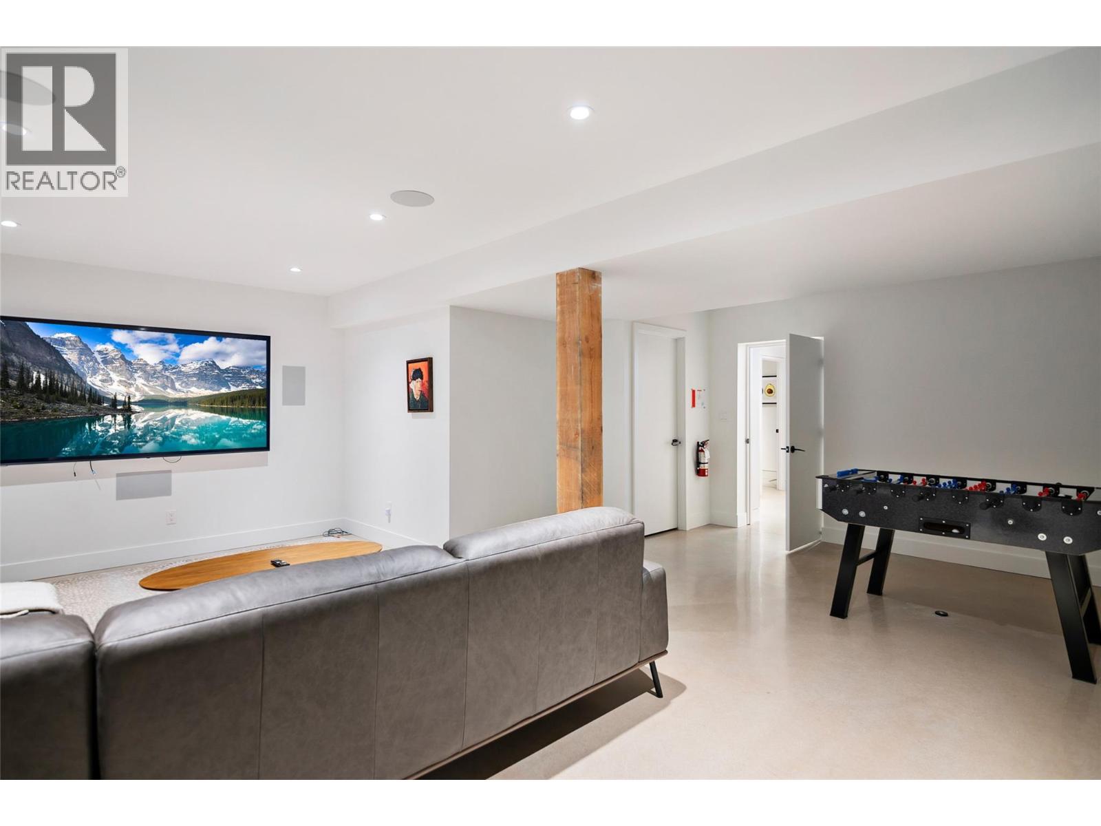 1950 Sidmouth Road, Revelstoke, British Columbia  V0E 2S0 - Photo 45 - 10365838