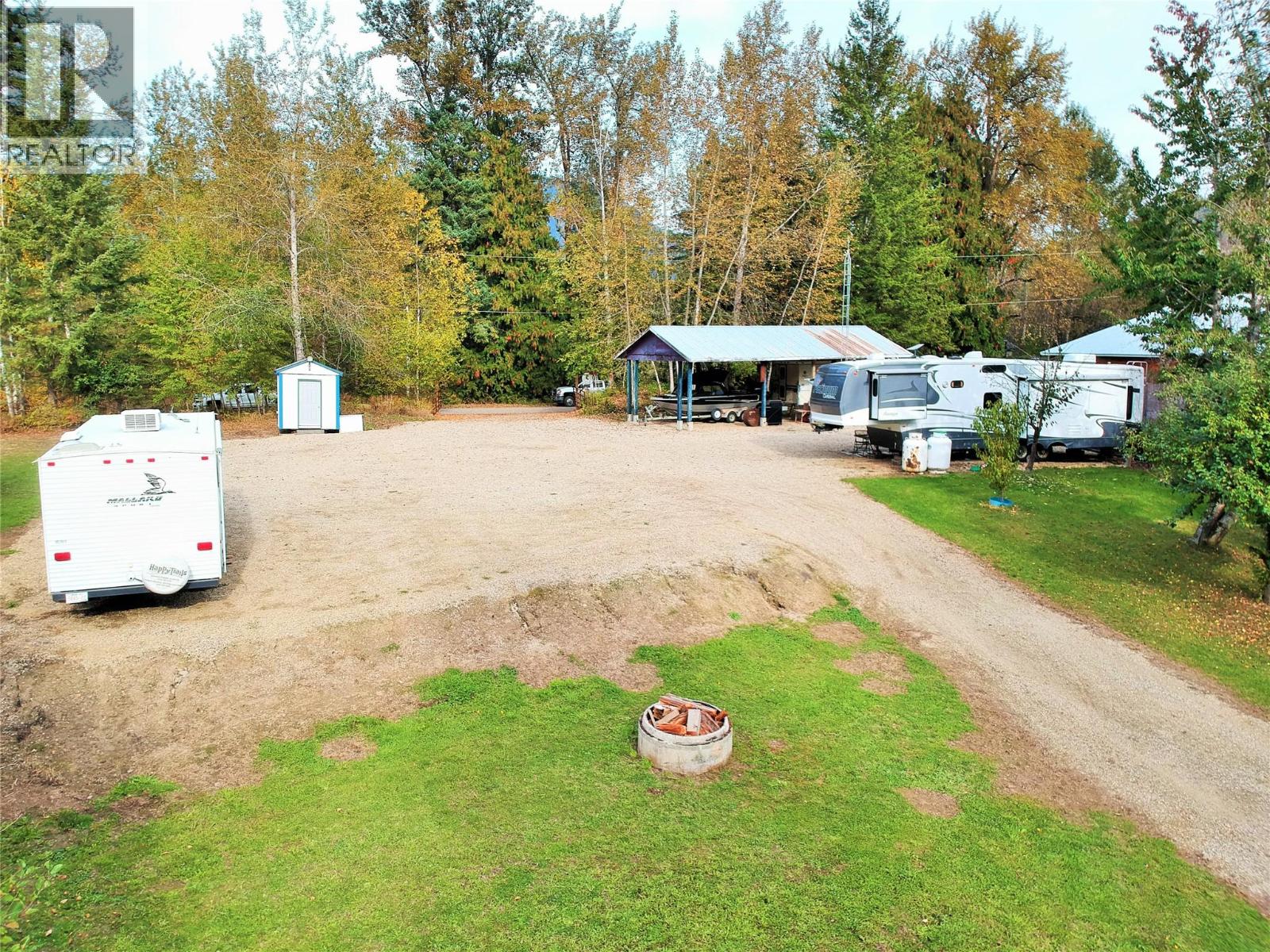 1822 Cemetery Road, Sicamous, British Columbia  V0E 2V4 - Photo 16 - 10365987