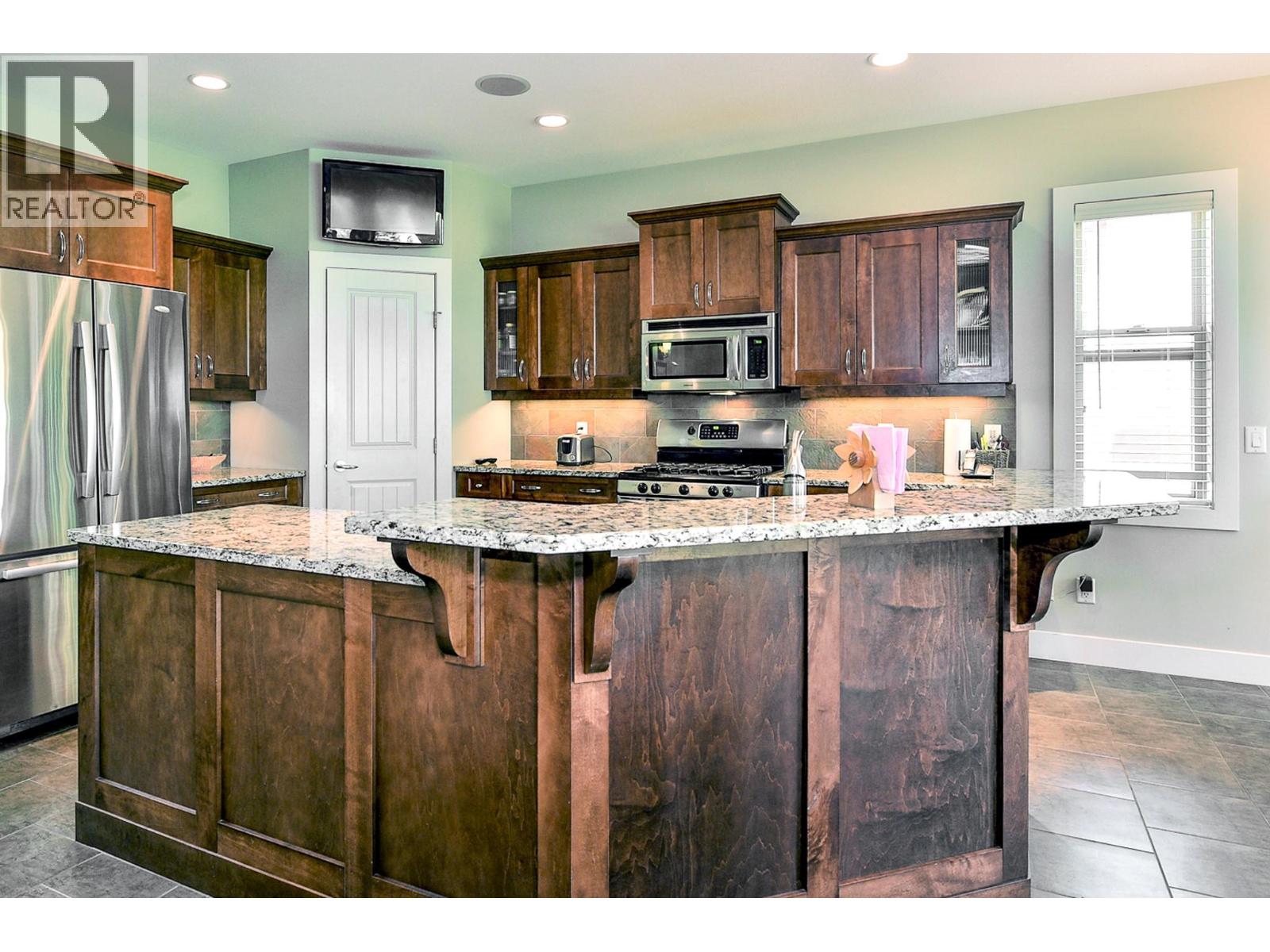 2450 Selkirk Drive Unit# 8, Kelowna, British Columbia  V1V 2Z5 - Photo 12 - 10365945