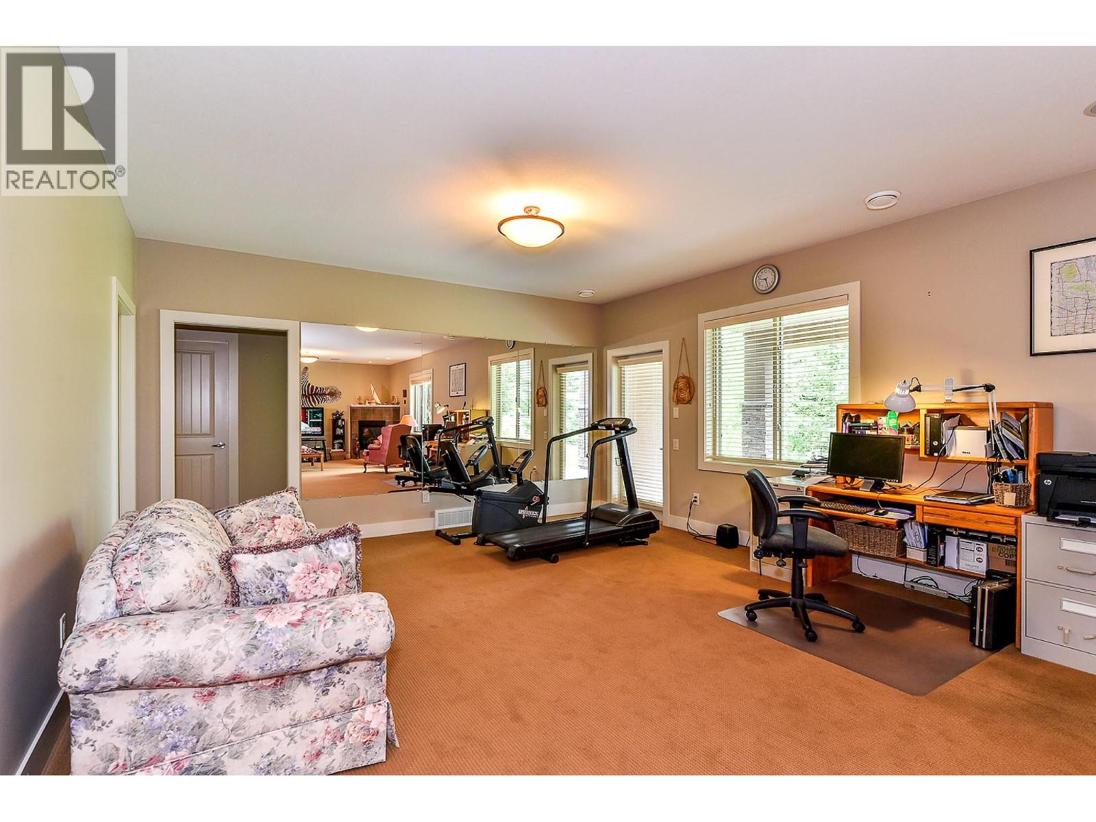 2450 Selkirk Drive Unit# 8, Kelowna, British Columbia  V1V 2Z5 - Photo 29 - 10365945