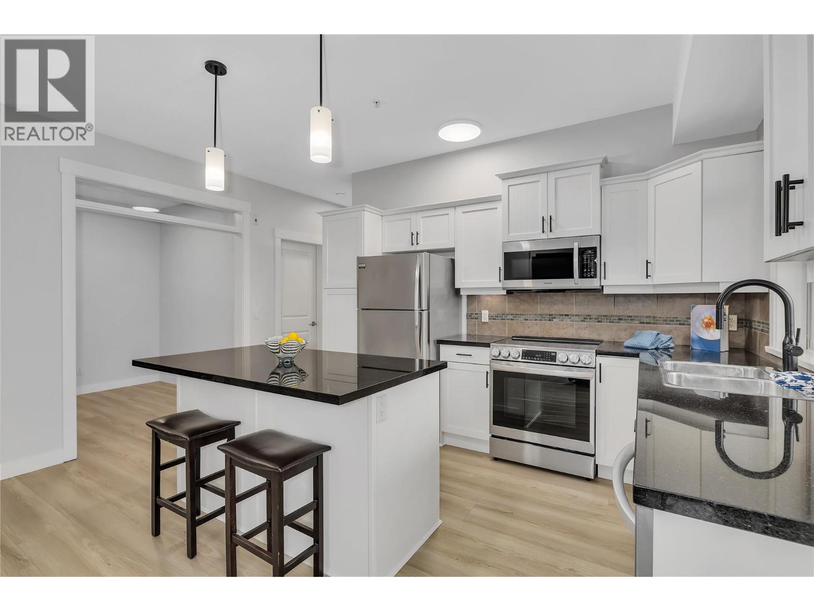 3521 Carrington Road Unit# 112, West Kelowna, British Columbia  V4T 2E6 - Photo 1 - 10366163