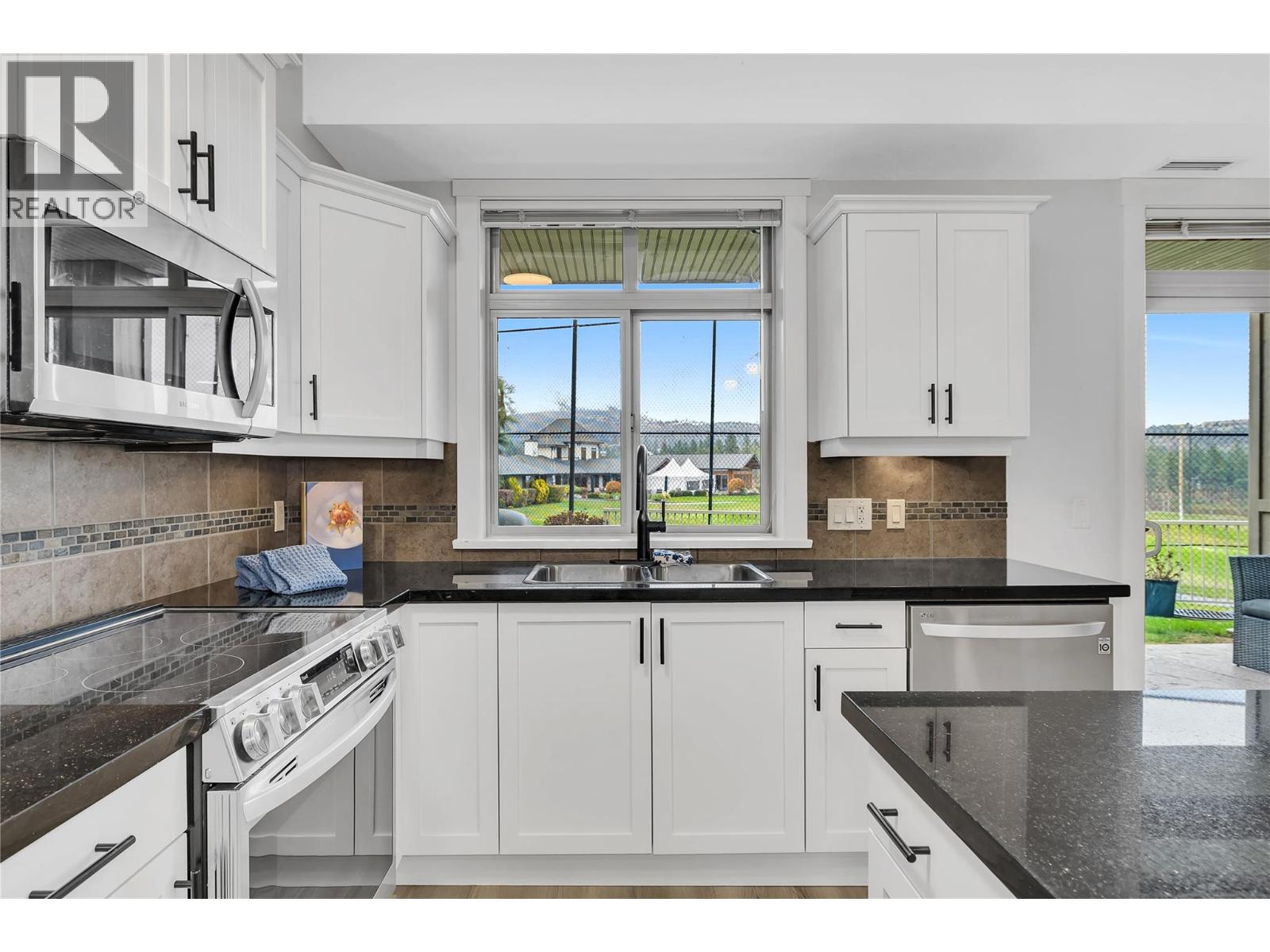 3521 Carrington Road Unit# 112, West Kelowna, British Columbia  V4T 2E6 - Photo 6 - 10366163