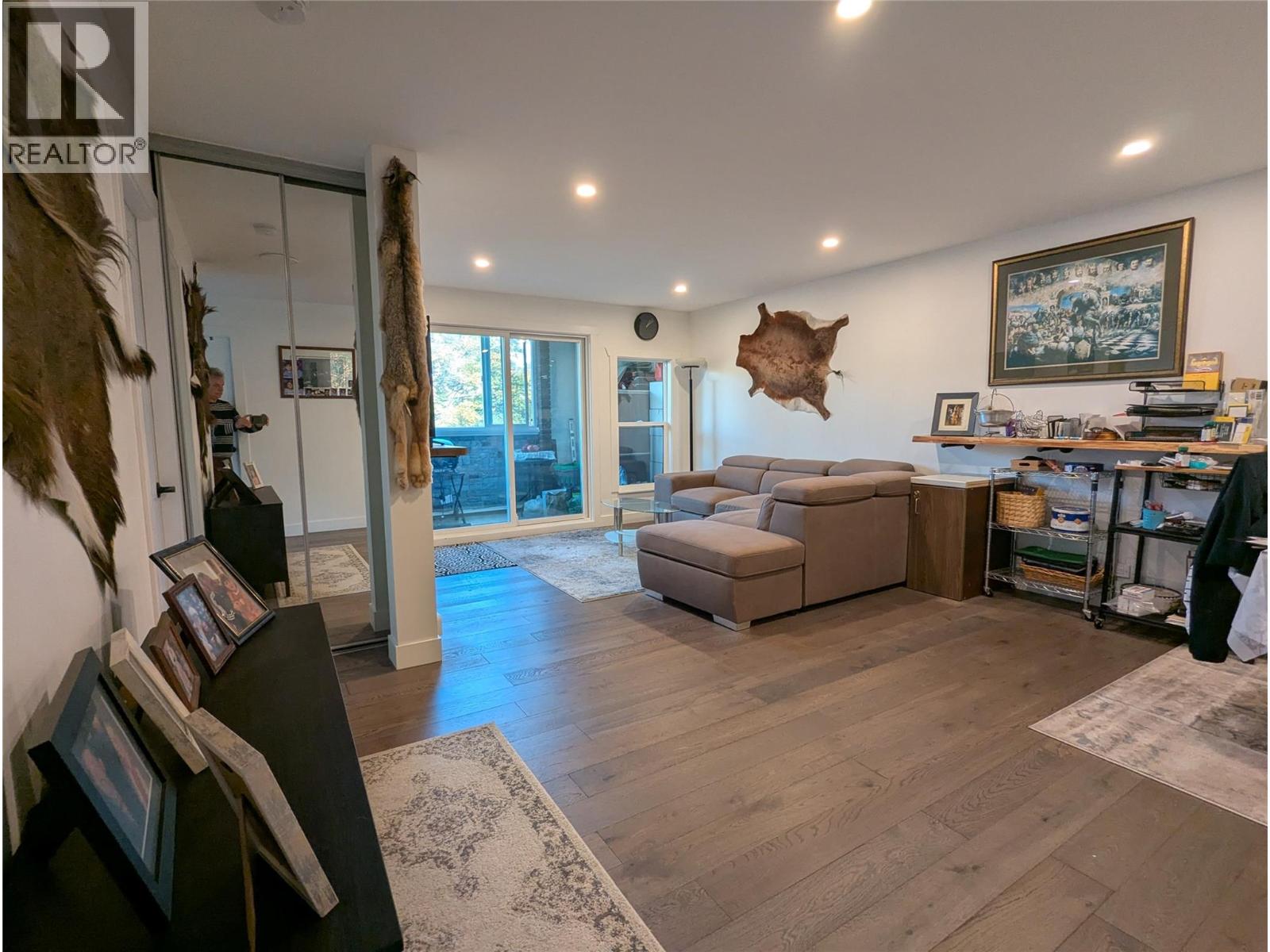 1915 Pacific Court Unit# 401, Kelowna, British Columbia  V1Y 8B3 - Photo 13 - 10366161