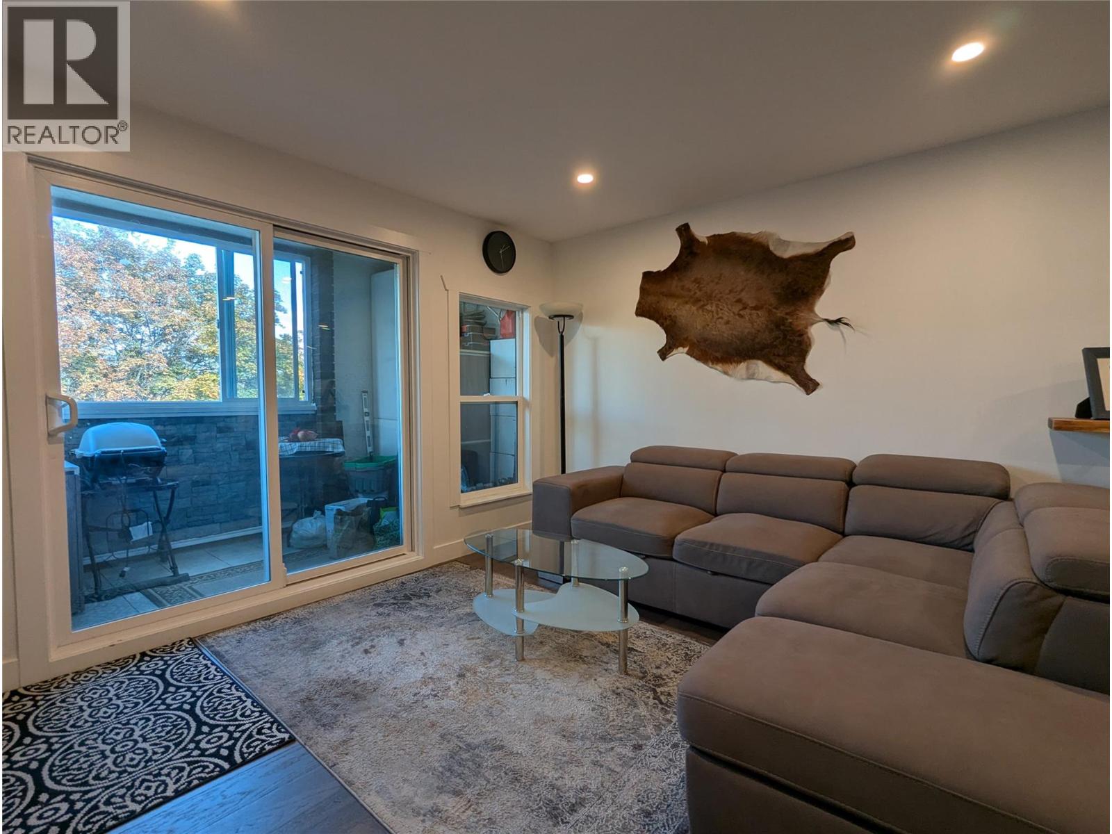 1915 Pacific Court Unit# 401, Kelowna, British Columbia  V1Y 8B3 - Photo 15 - 10366161