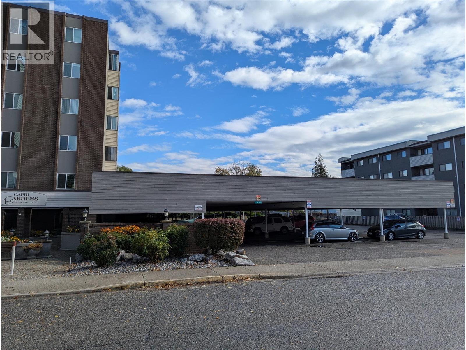 1915 Pacific Court Unit# 401, Kelowna, British Columbia  V1Y 8B3 - Photo 22 - 10366161