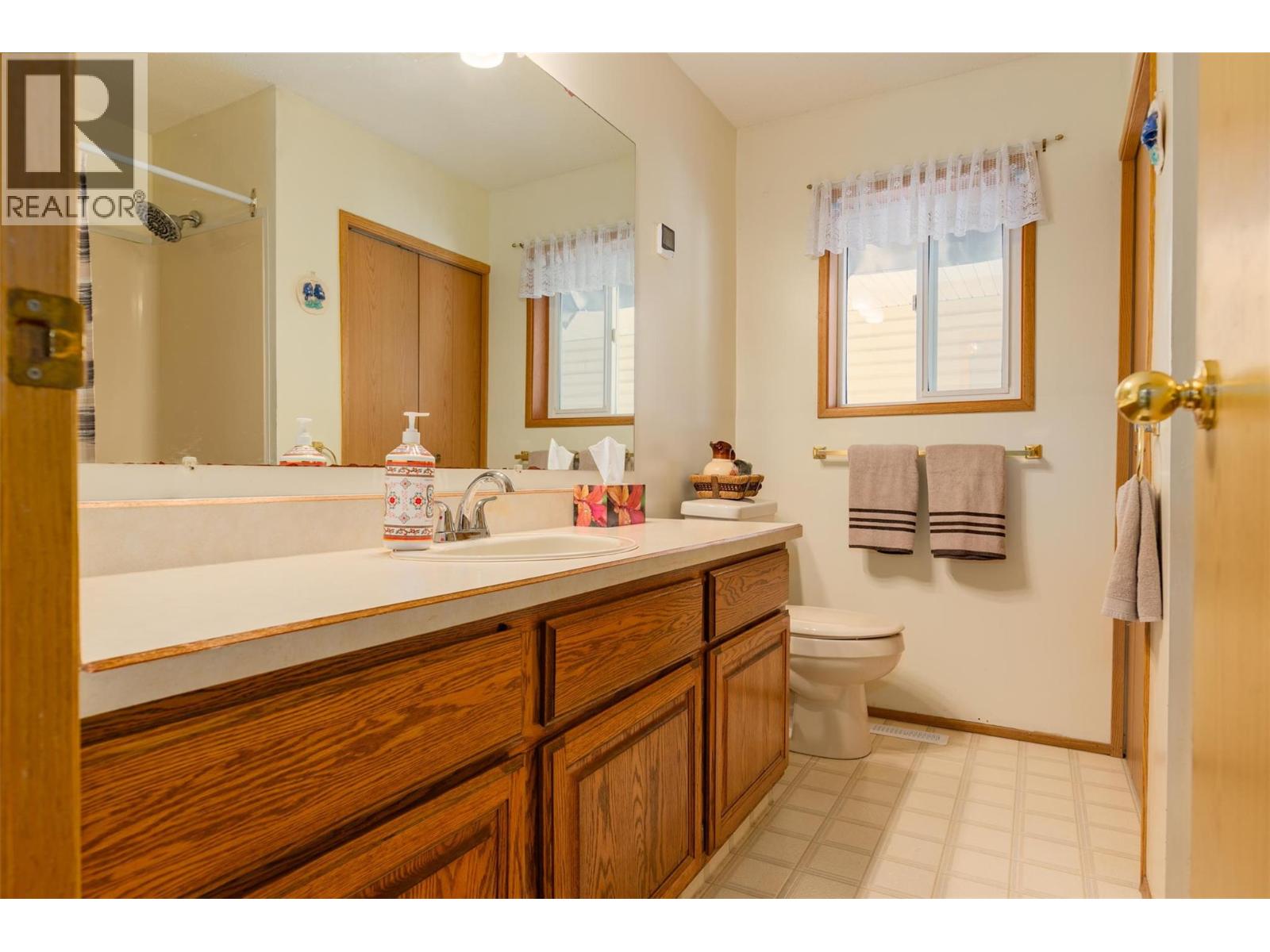 1764 Green Road, Fruitvale, British Columbia  V0G 1L0 - Photo 11 - 10366065