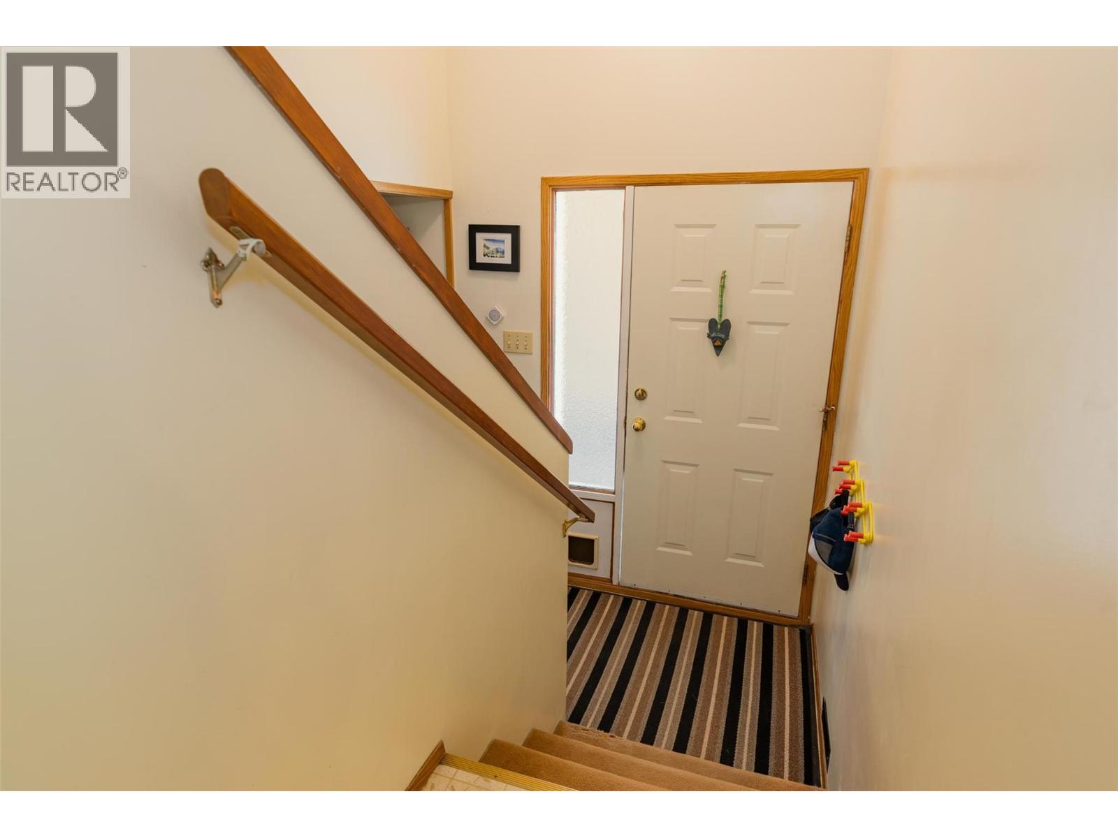 1764 Green Road, Fruitvale, British Columbia  V0G 1L0 - Photo 15 - 10366065