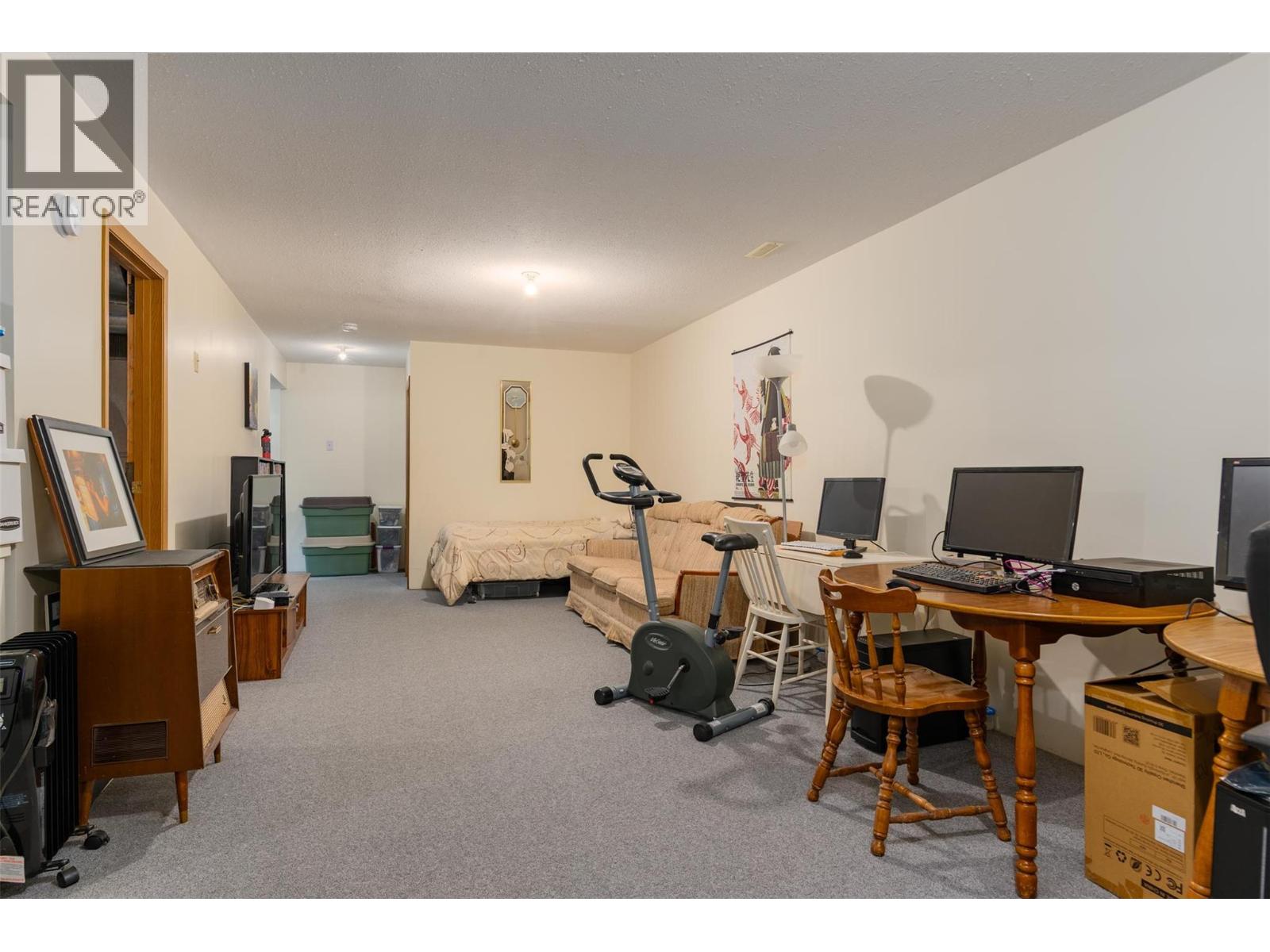 1764 Green Road, Fruitvale, British Columbia  V0G 1L0 - Photo 18 - 10366065