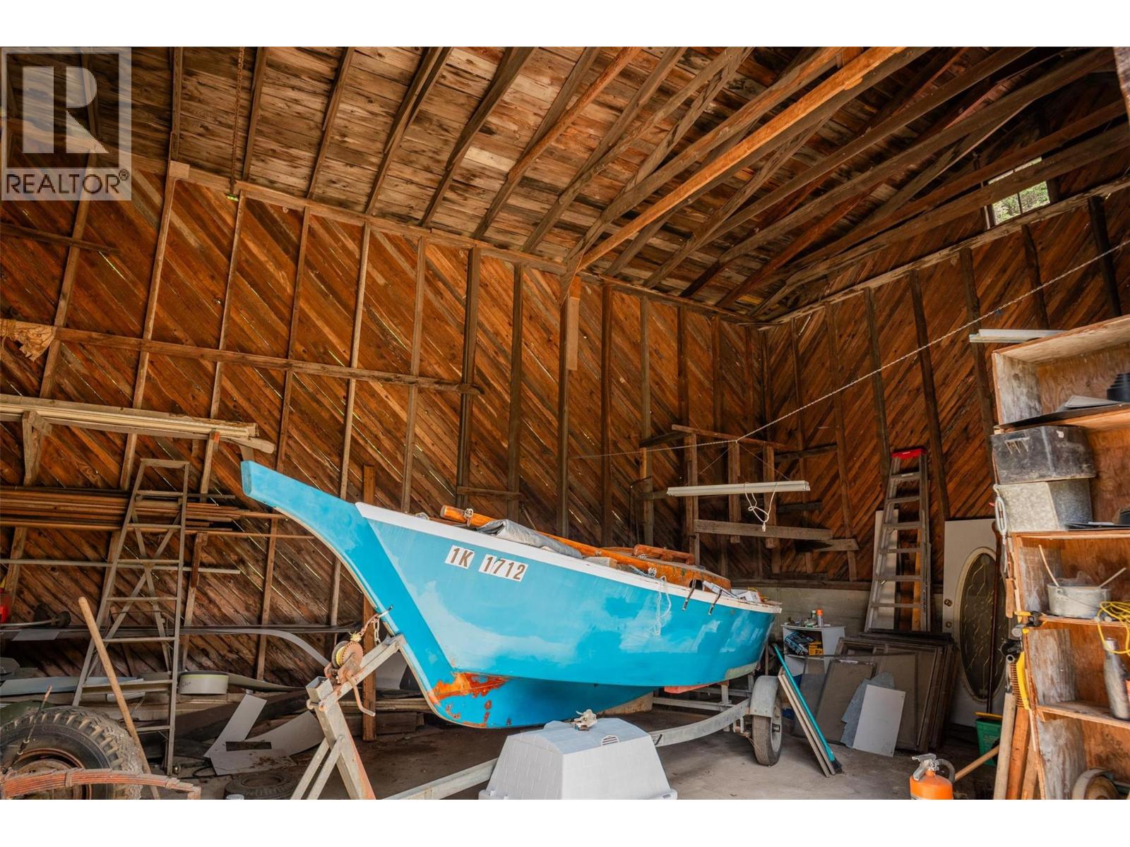 1764 Green Road, Fruitvale, British Columbia  V0G 1L0 - Photo 39 - 10366065