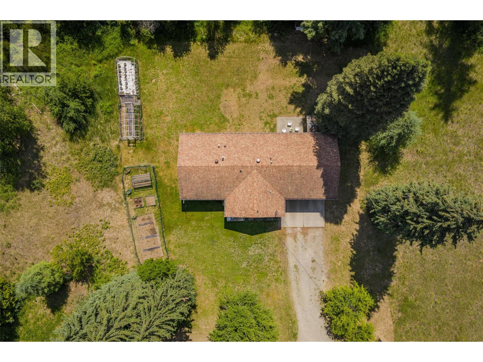 1764 Green Road, Fruitvale, British Columbia  V0G 1L0 - Photo 45 - 10366065