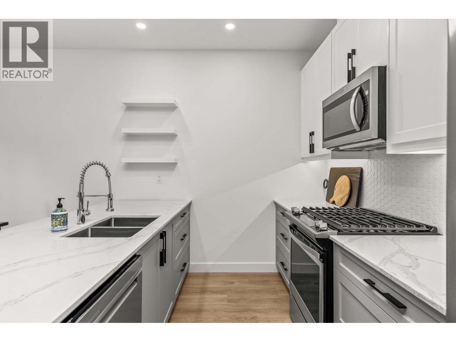 5011 Towgood Place Unit# 103, Summerland, British Columbia  V0H 1Z9 - Photo 5 - 10365899