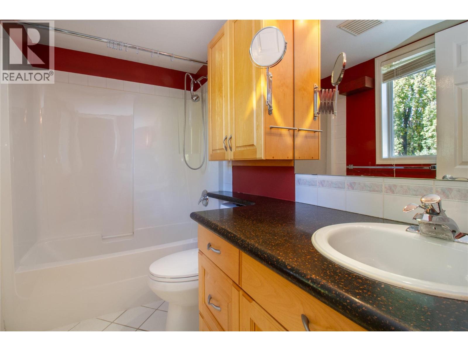 311 Sixth Street Unit# 309, Revelstoke, British Columbia  V0E 2S0 - Photo 12 - 10365384