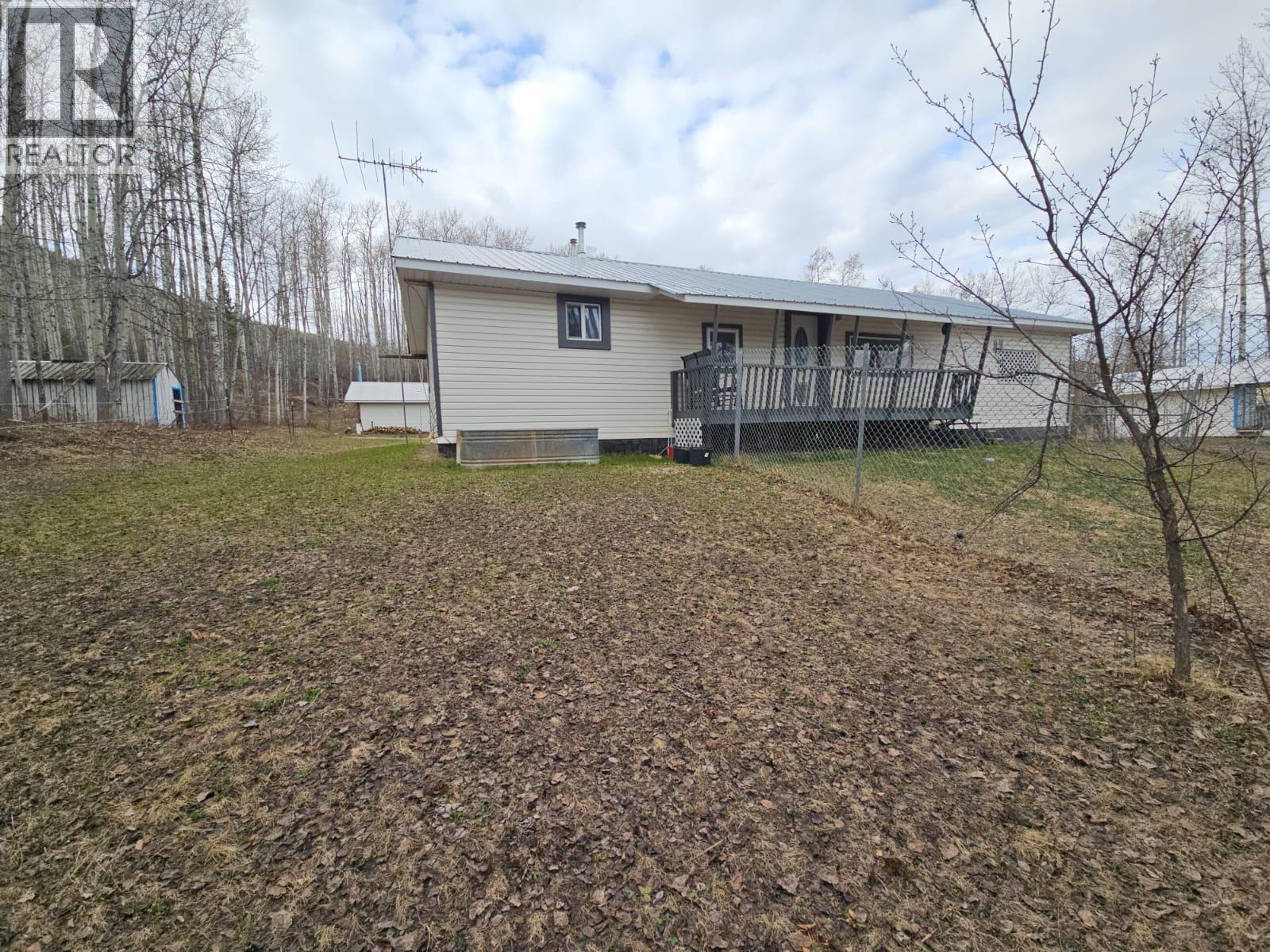 6016 Westall Subdivision, Chetwynd, British Columbia  V0C 1J0 - Photo 23 - 10366174