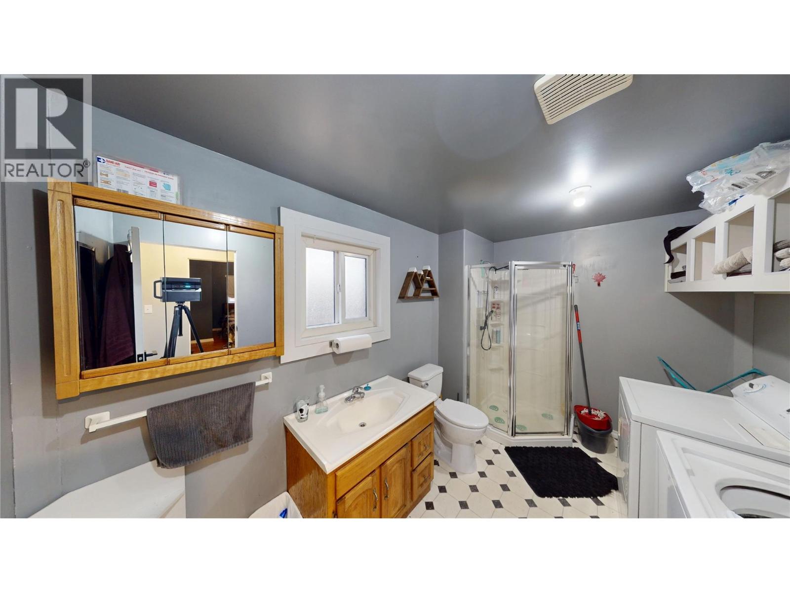 6016 Westall Subdivision, Chetwynd, British Columbia  V0C 1J0 - Photo 33 - 10366174