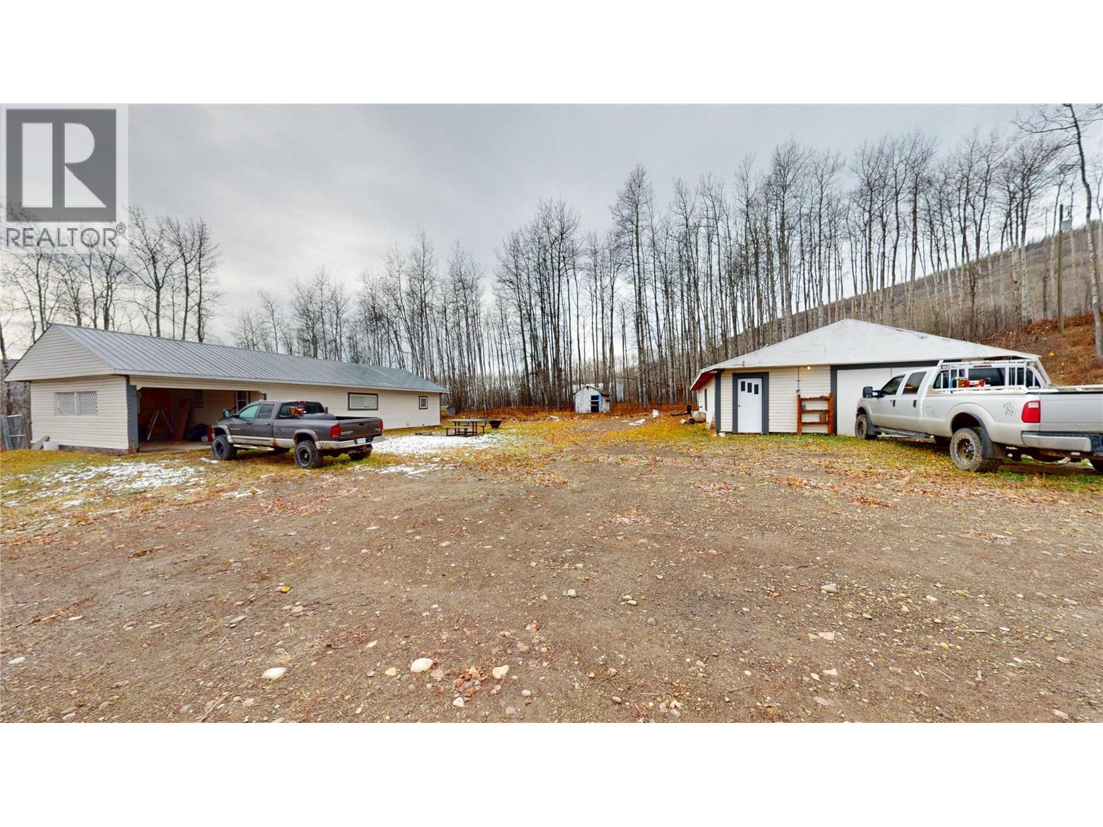 6016 Westall Subdivision, Chetwynd, British Columbia  V0C 1J0 - Photo 43 - 10366174