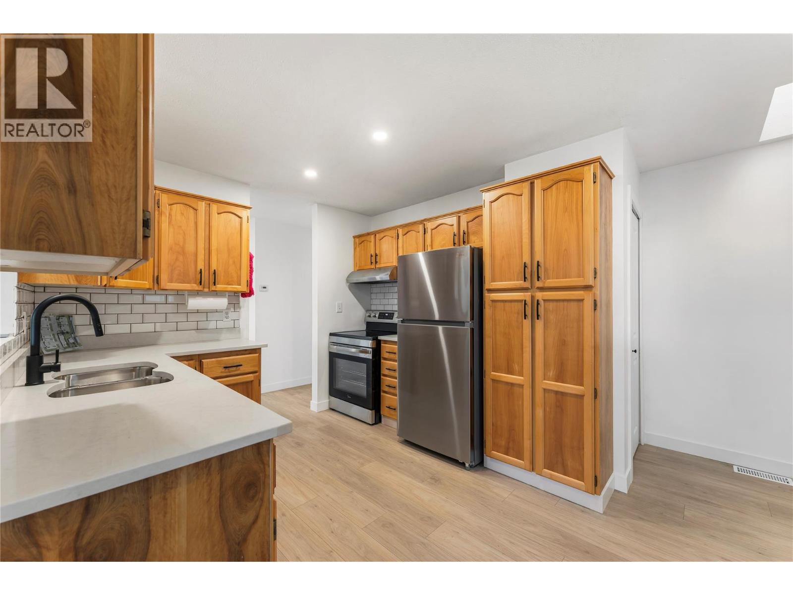 11110 Quinpool Road Unit# 13, Summerland, British Columbia  V0H 1Z5 - Photo 5 - 10363152