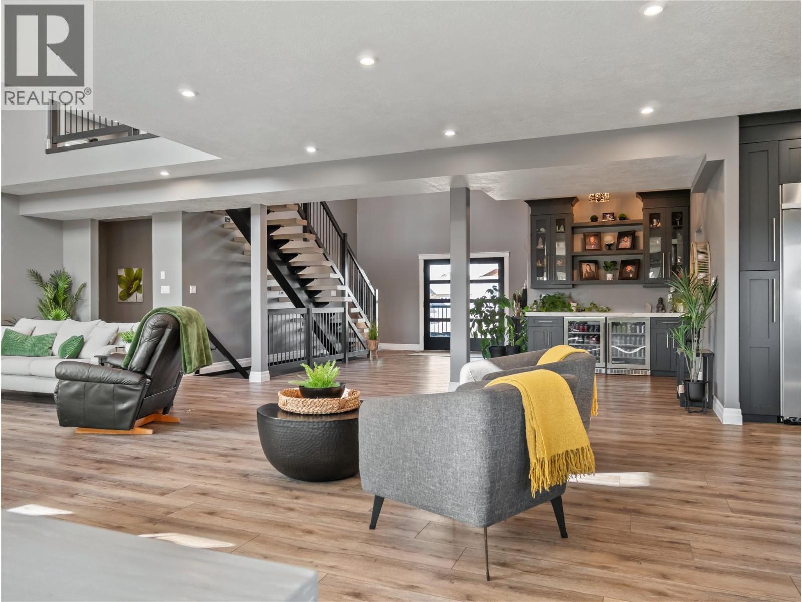 1905 89 Avenue, Dawson Creek, British Columbia  V1G 0A2 - Photo 13 - 10366325