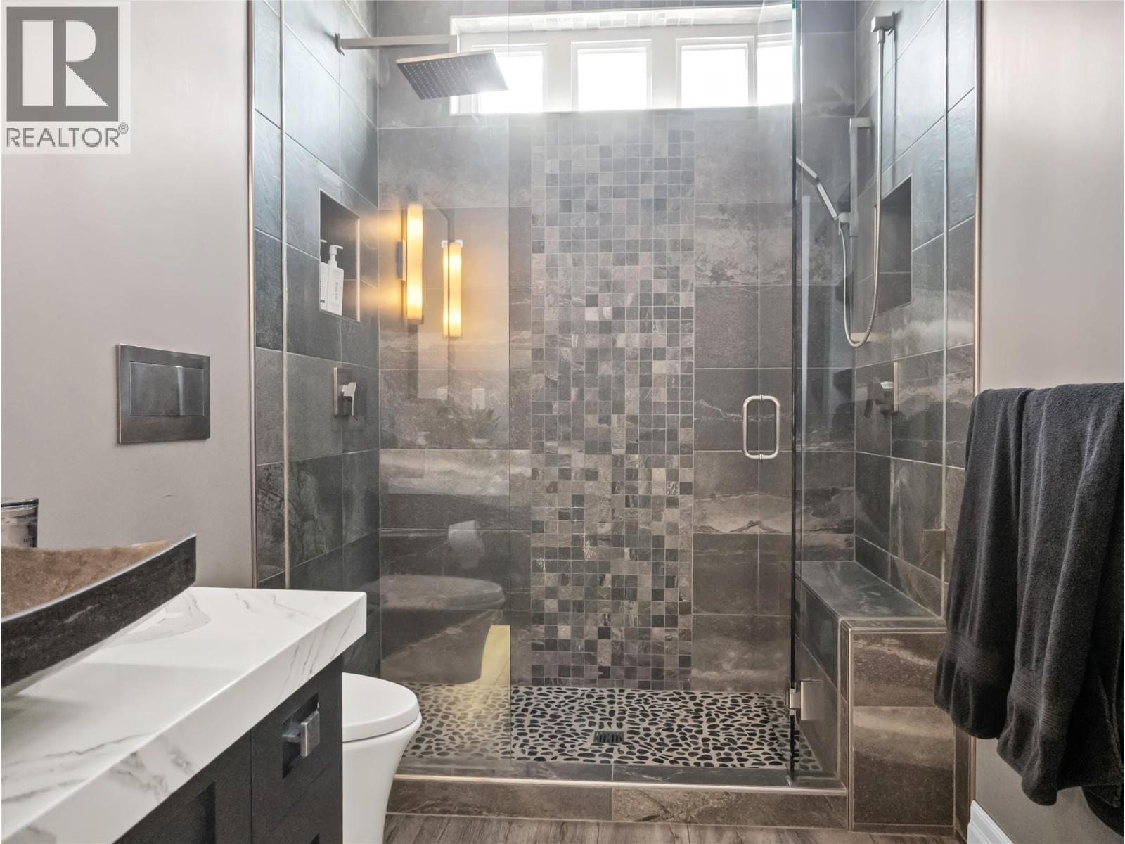 1905 89 Avenue, Dawson Creek, British Columbia  V1G 0A2 - Photo 38 - 10366325