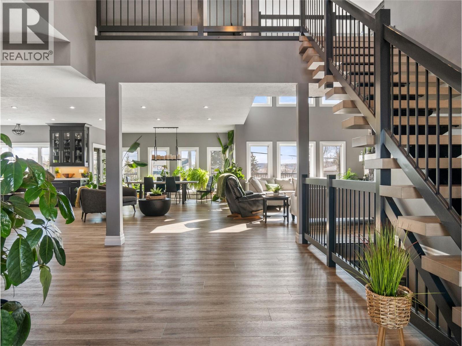 1905 89 Avenue, Dawson Creek, British Columbia  V1G 0A2 - Photo 6 - 10366325