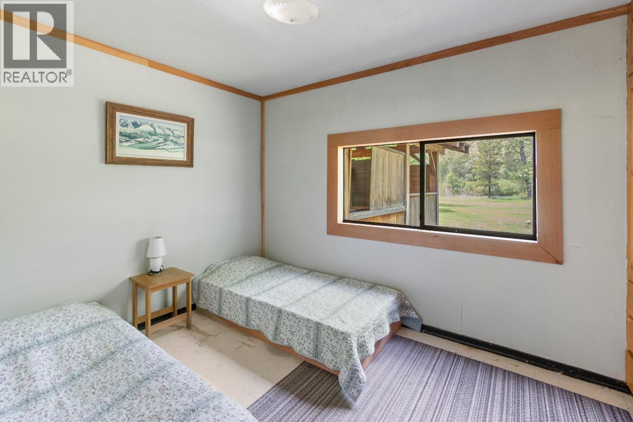209 Lardeau River Road, Lardeau, British Columbia  V0G 1N0 - Photo 17 - 10366301