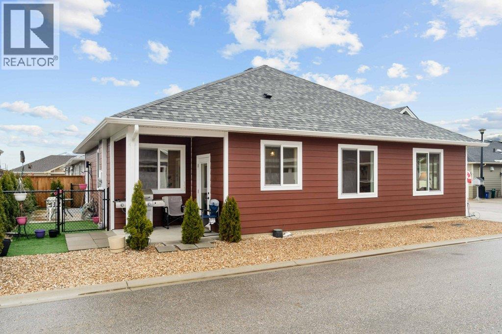 1330 10 Street Sw Unit# 17, Salmon Arm, British Columbia  V1E 0E4 - Photo 2 - 10366143