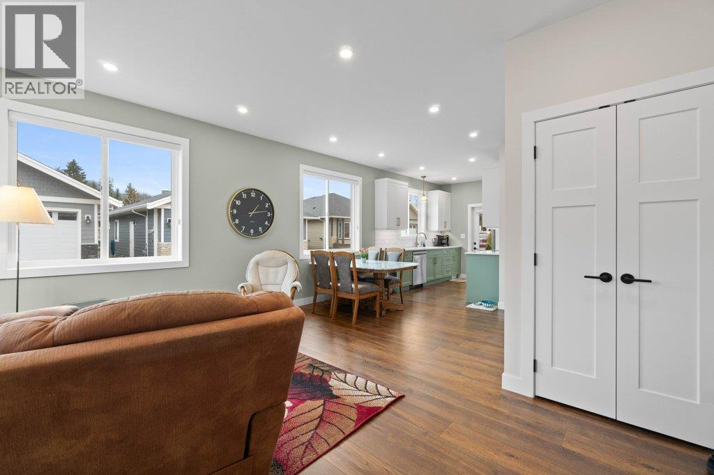 1330 10 Street Sw Unit# 17, Salmon Arm, British Columbia  V1E 0E4 - Photo 9 - 10366143