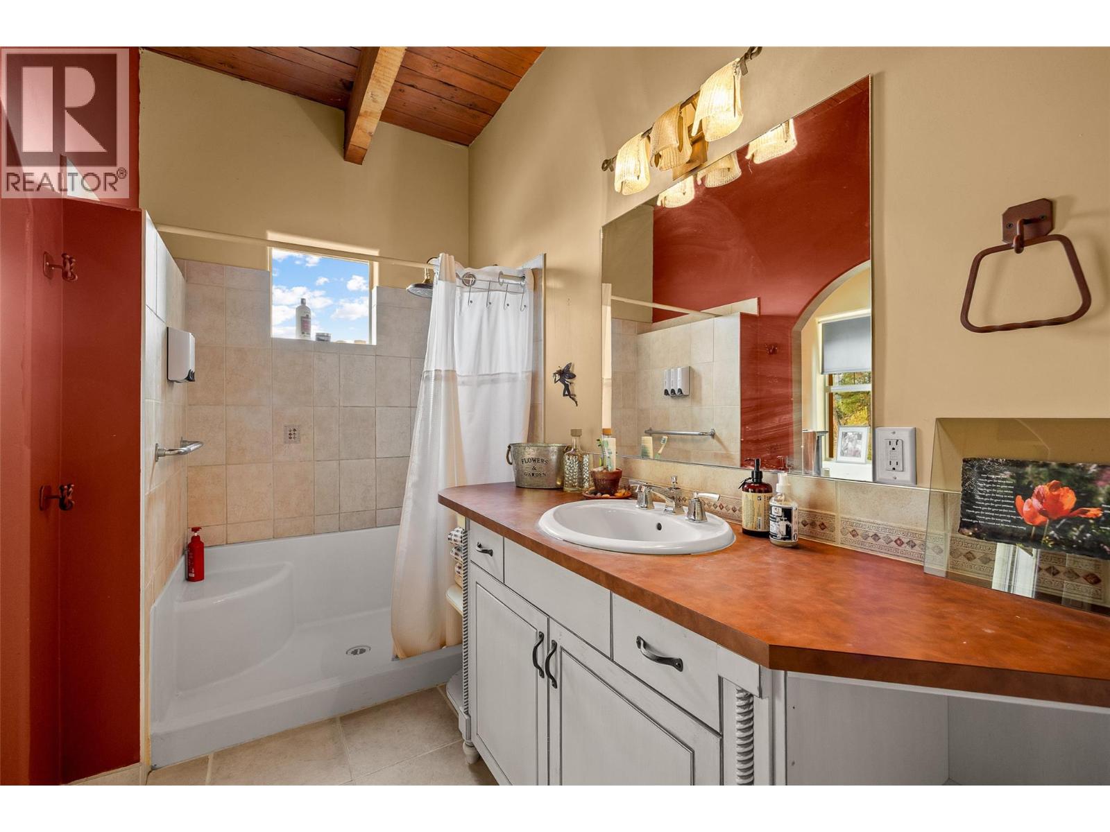 4610 Ponderosa Drive, Peachland, British Columbia  V0H 1X5 - Photo 32 - 10365981