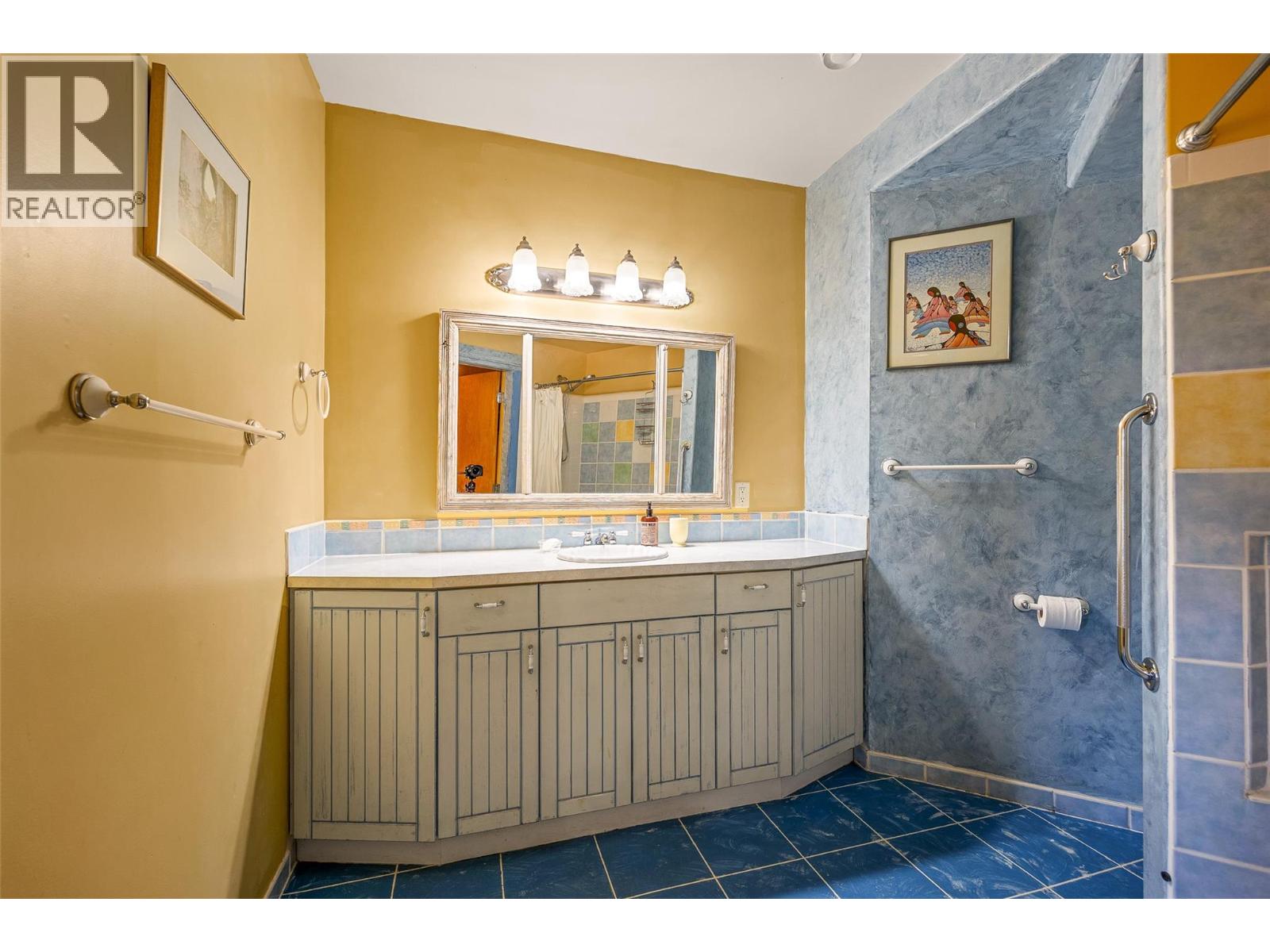 4610 Ponderosa Drive, Peachland, British Columbia  V0H 1X5 - Photo 48 - 10365981