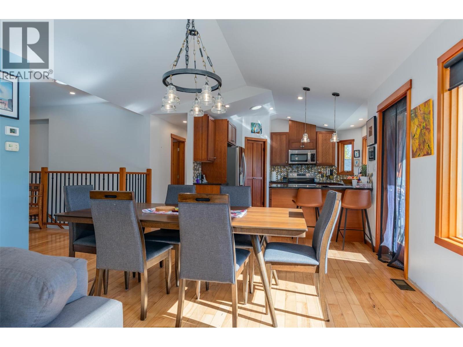 904 Redstone Drive, Rossland, British Columbia  V0G 1Y0 - Photo 15 - 10366321