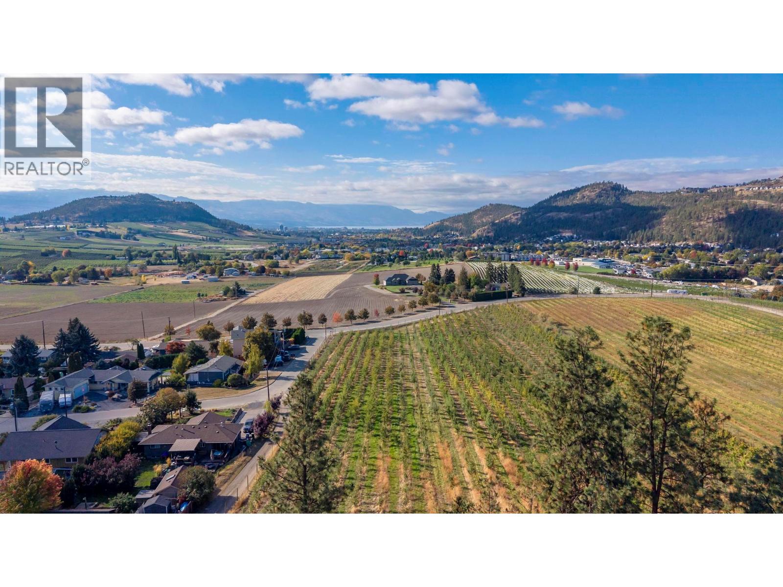 590 Brenda Road, Kelowna, British Columbia  V1V 2C8 - Photo 2 - 10366090