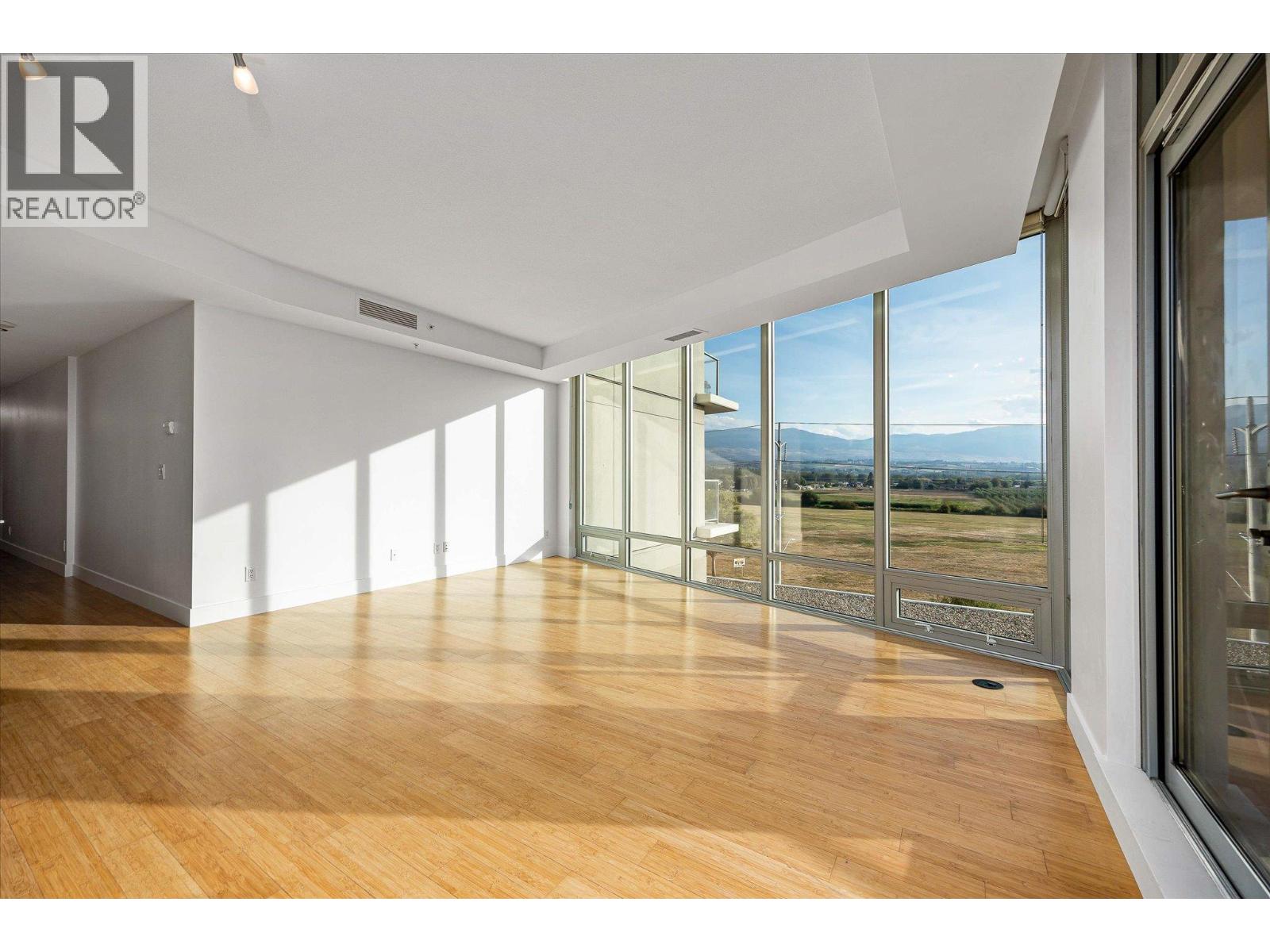 2040 Springfield Road Unit# 401, Kelowna, British Columbia  V1Y 9N7 - Photo 12 - 10363124