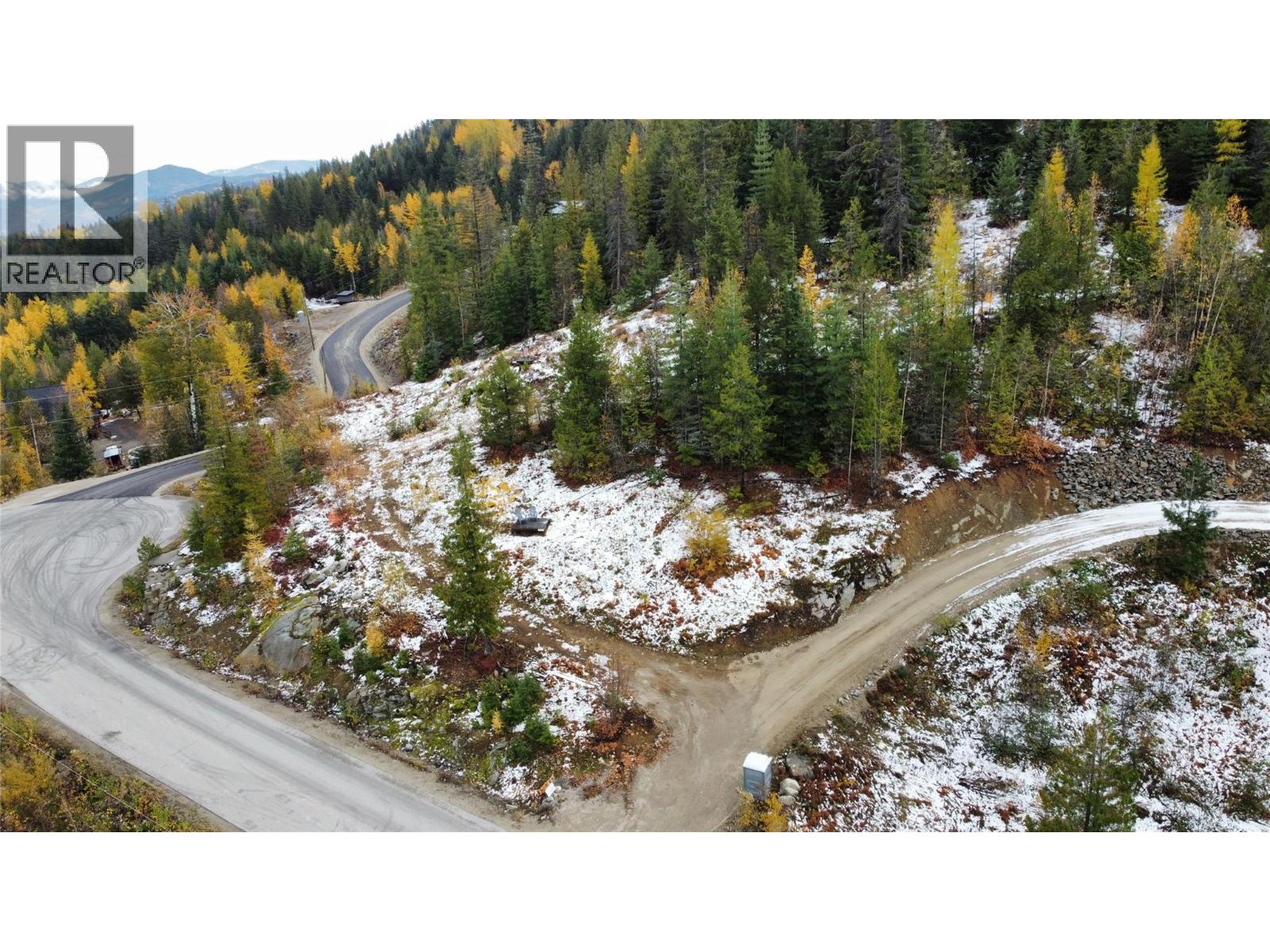 311 Richie Road, Rossland, British Columbia  V0G 1Y0 - Photo 3 - 10366339