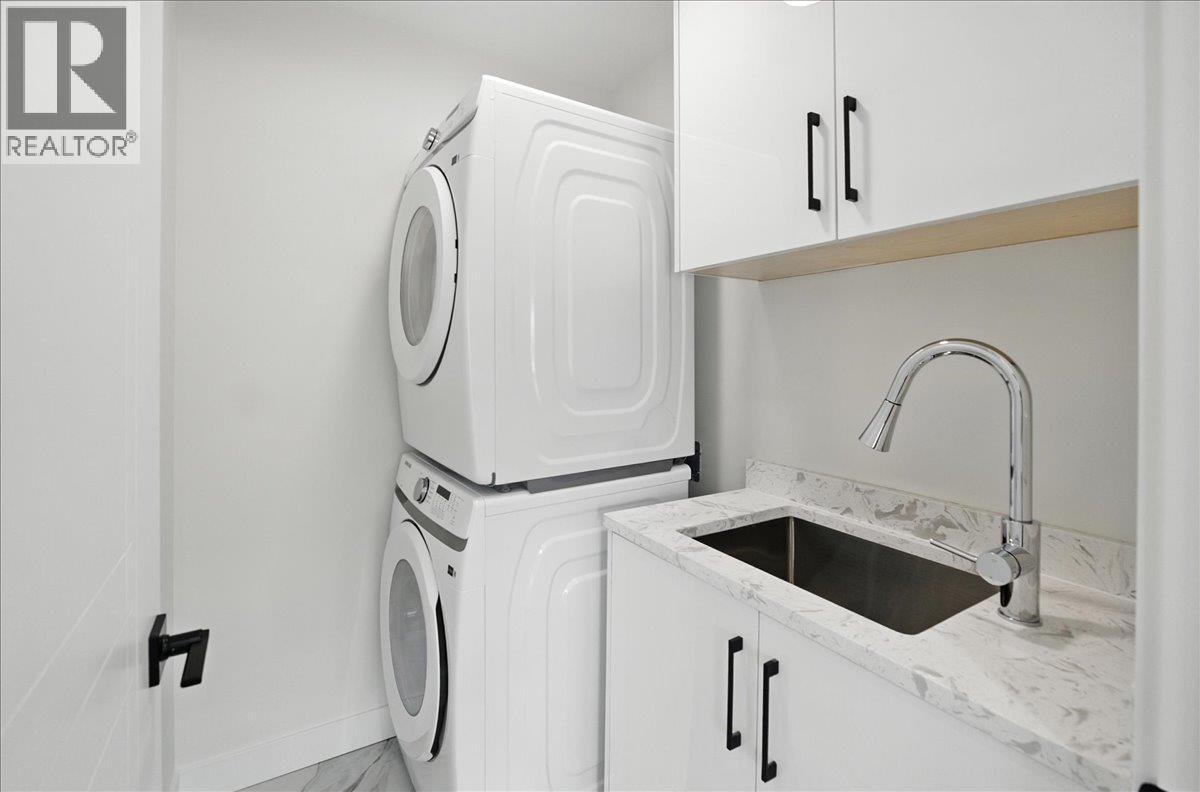 3736 Toba Road, Castlegar, British Columbia  V1N 4Y3 - Photo 25 - 10366137