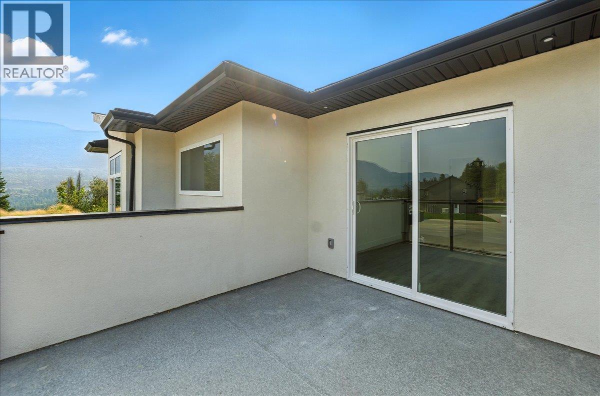 3736 Toba Road, Castlegar, British Columbia  V1N 4Y3 - Photo 29 - 10366137