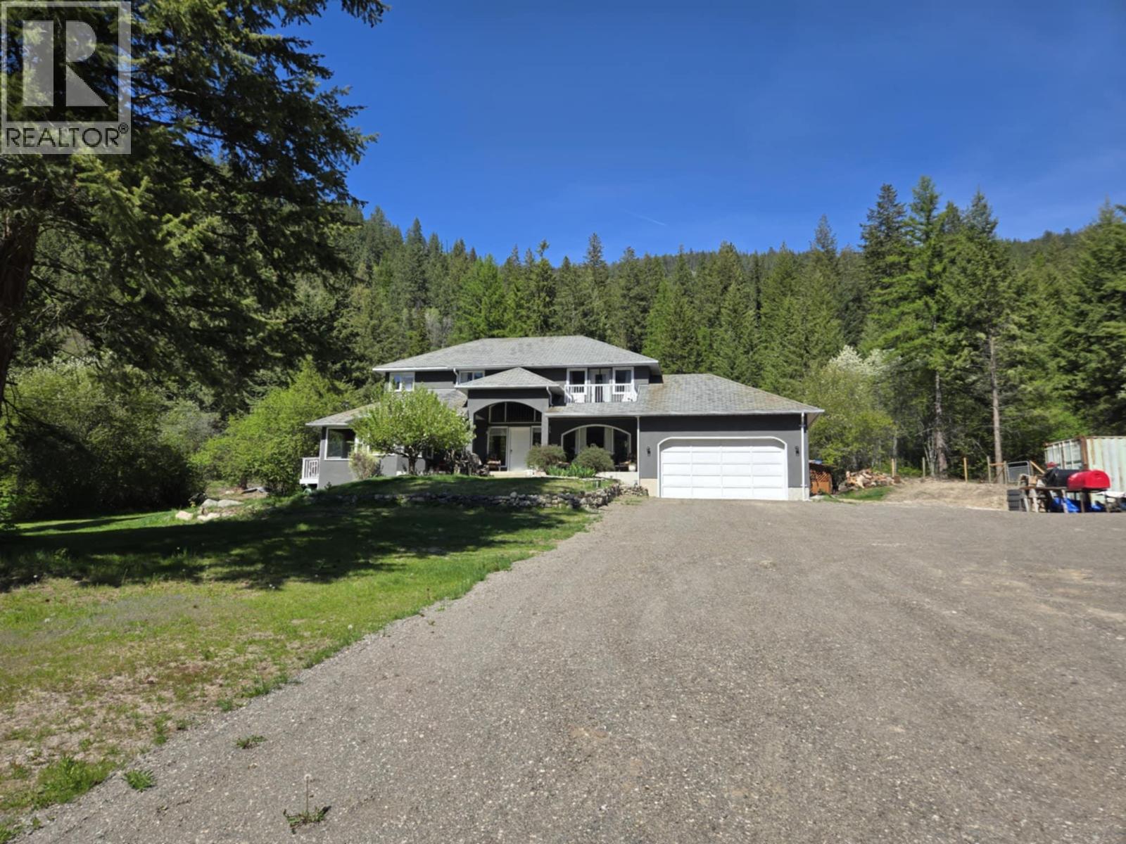 5407 Allendale Crescent, Castlegar, British Columbia  V1N 4V8 - Photo 3 - 10366304