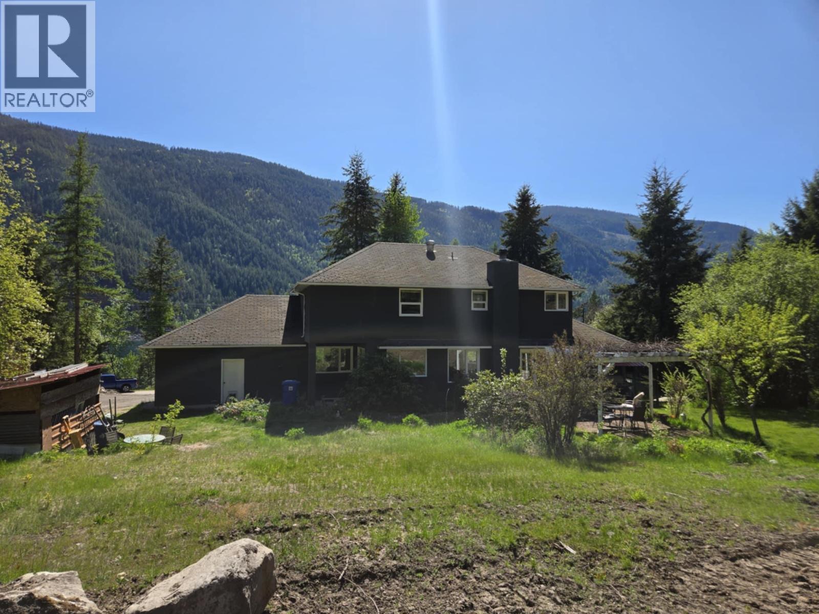 5407 Allendale Crescent, Castlegar, British Columbia  V1N 4V8 - Photo 6 - 10366304