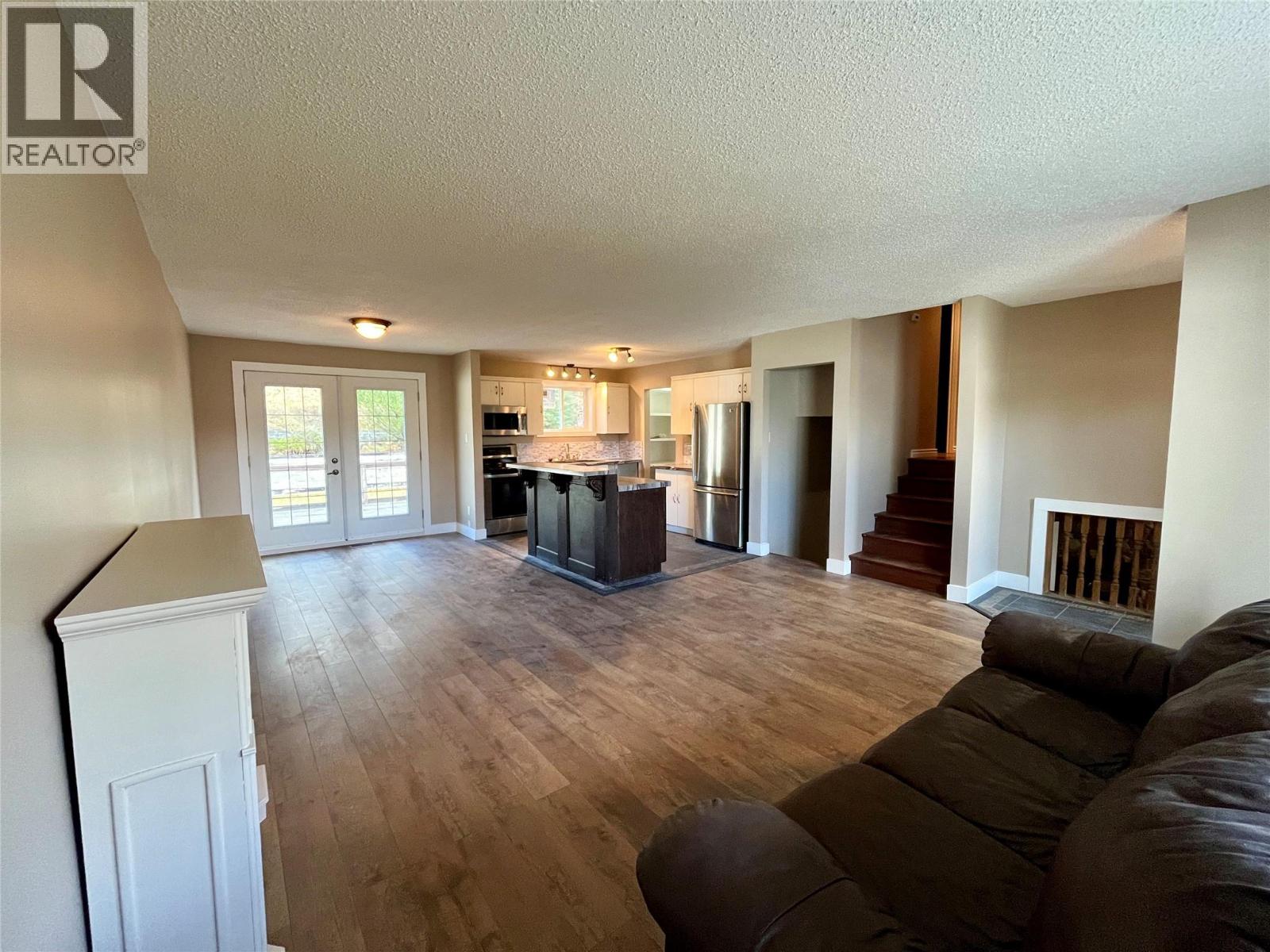 148 Gwillim Crescent, Tumbler Ridge, British Columbia  V0C 2W0 - Photo 12 - 10366097