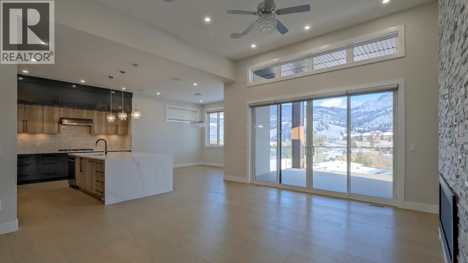 937 Royal Troon Lane, Kelowna, British Columbia  V1P 0A3 - Photo 22 - 10366355