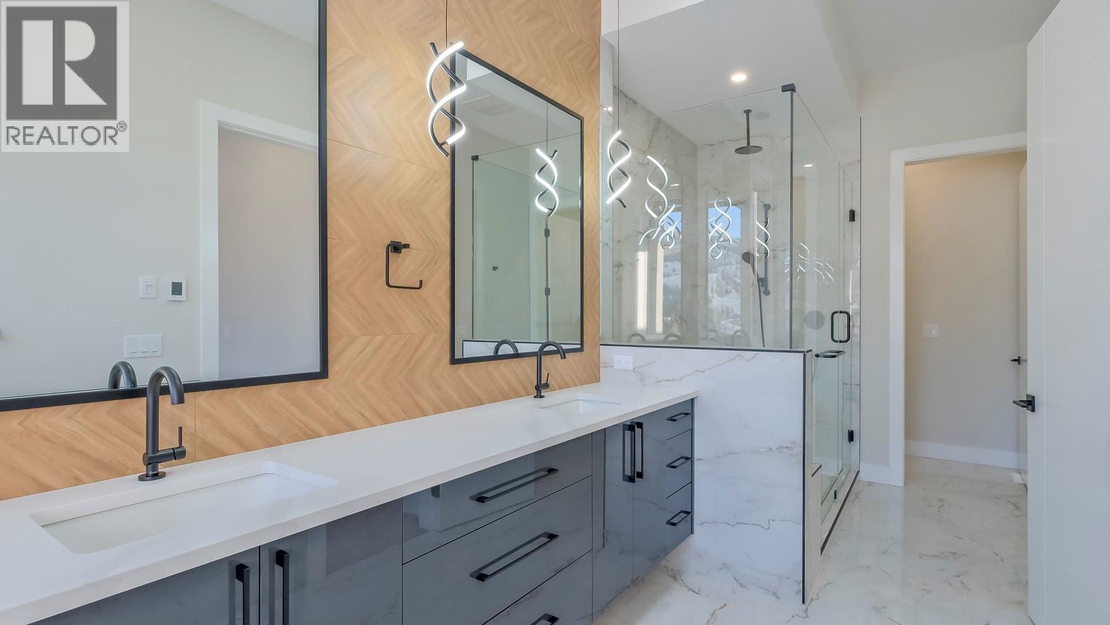 937 Royal Troon Lane, Kelowna, British Columbia  V1P 0A3 - Photo 30 - 10366355