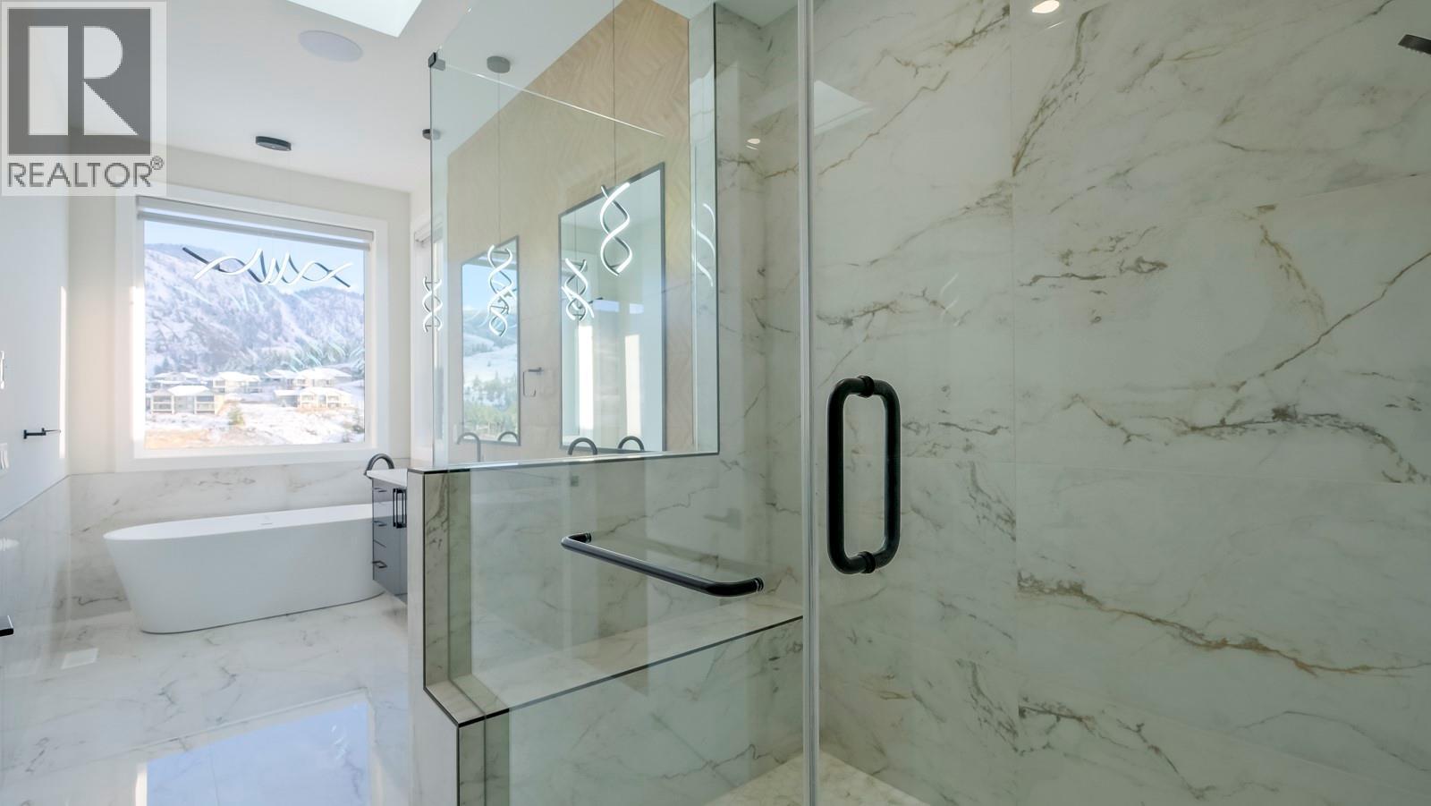 937 Royal Troon Lane, Kelowna, British Columbia  V1P 0A3 - Photo 32 - 10366355