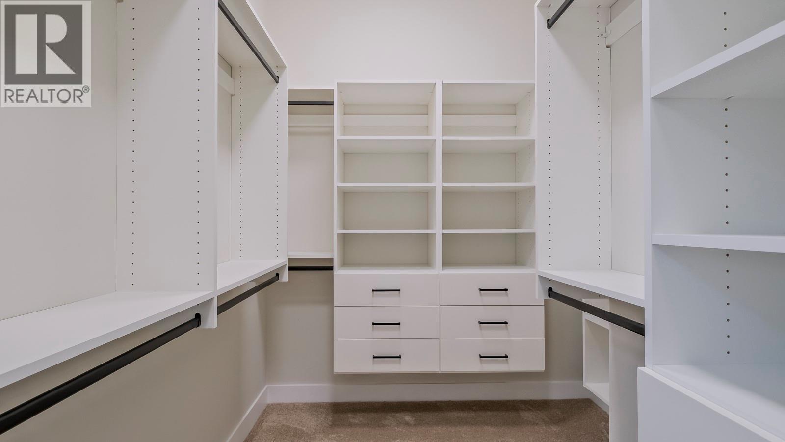 937 Royal Troon Lane, Kelowna, British Columbia  V1P 0A3 - Photo 33 - 10366355