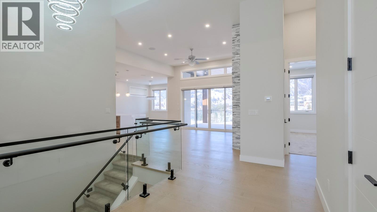 937 Royal Troon Lane, Kelowna, British Columbia  V1P 0A3 - Photo 35 - 10366355