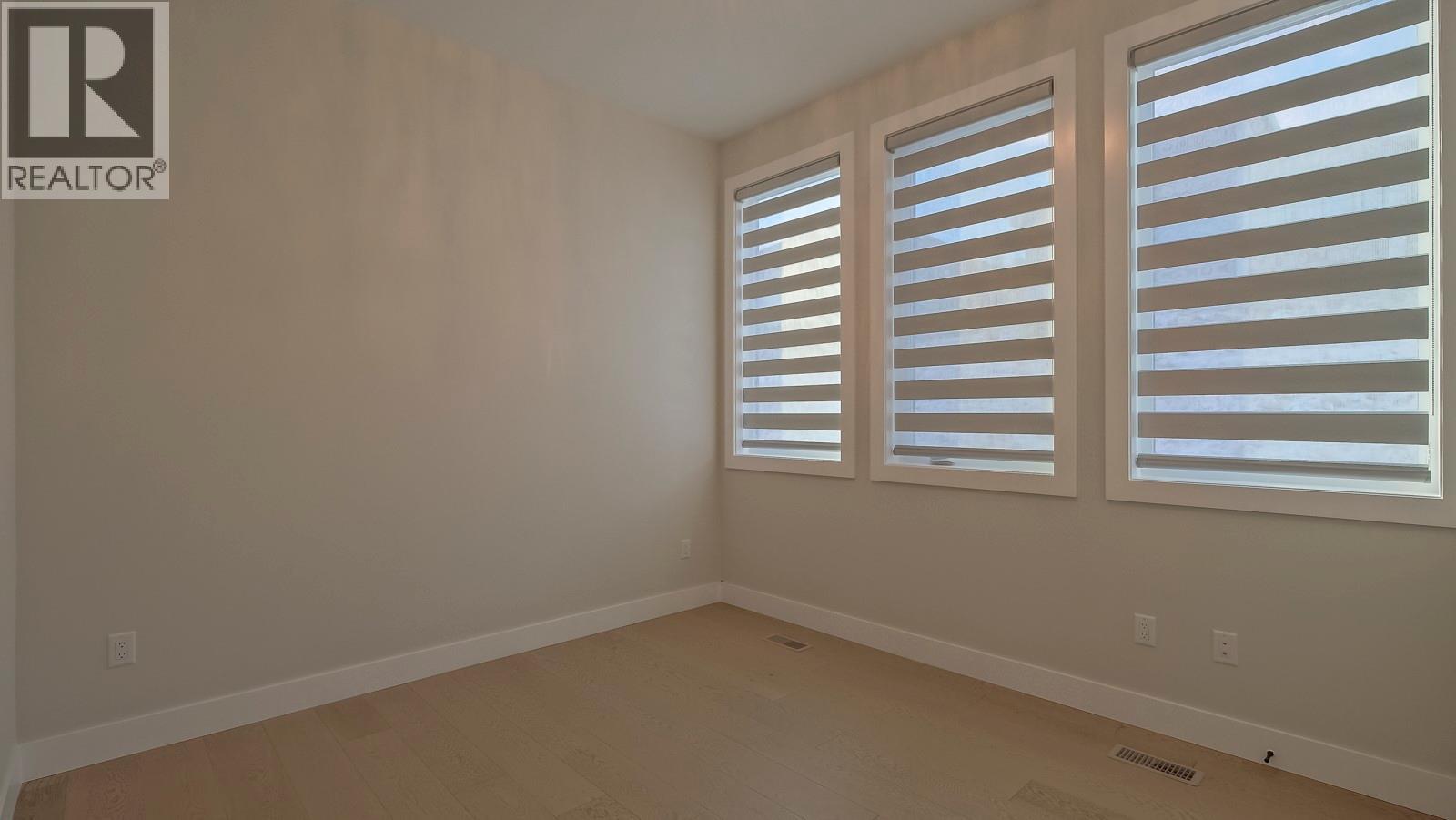 937 Royal Troon Lane, Kelowna, British Columbia  V1P 0A3 - Photo 38 - 10366355