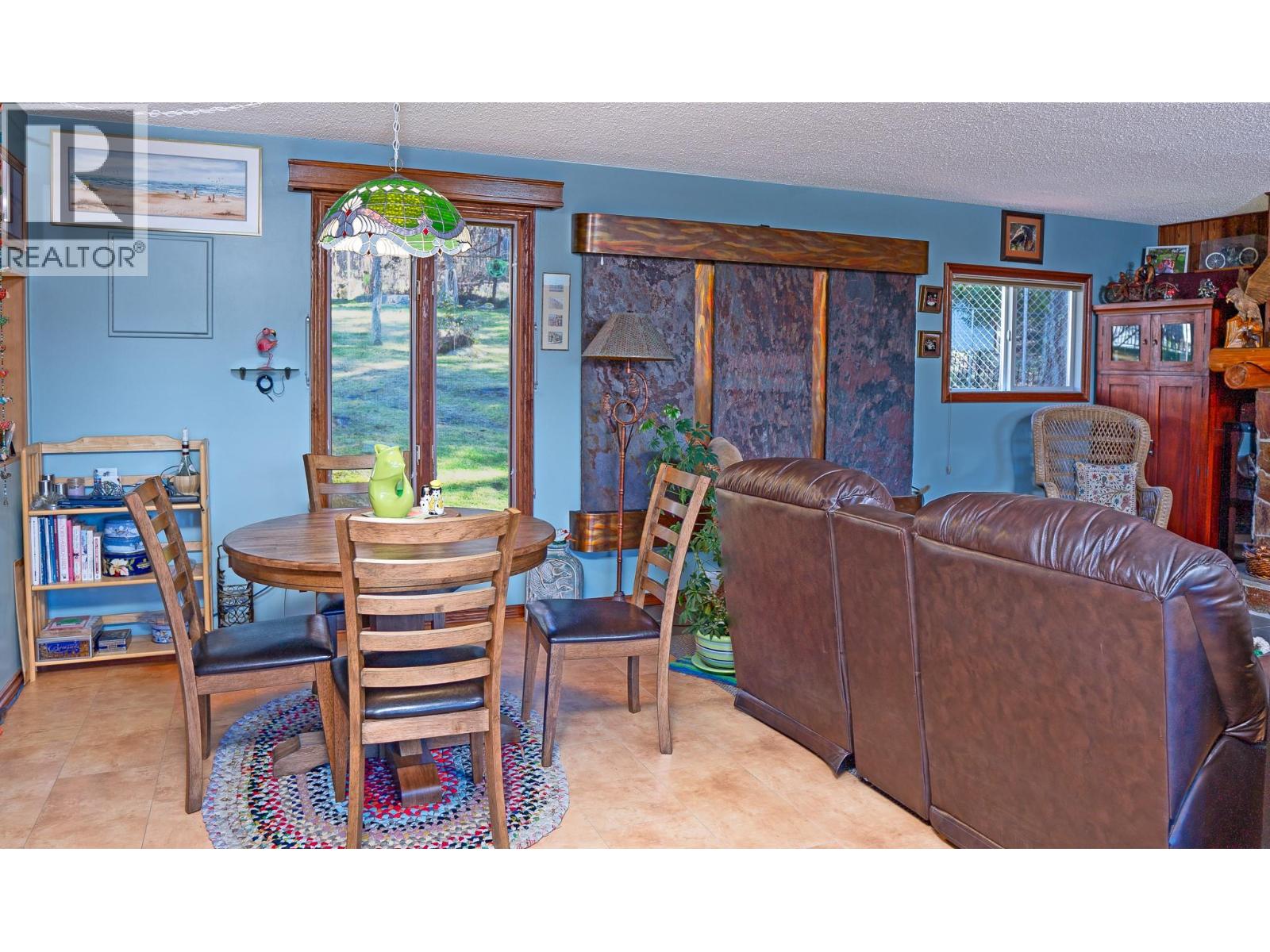 11110 3a Highway, Sanca, British Columbia  V0B 1A2 - Photo 11 - 10366379