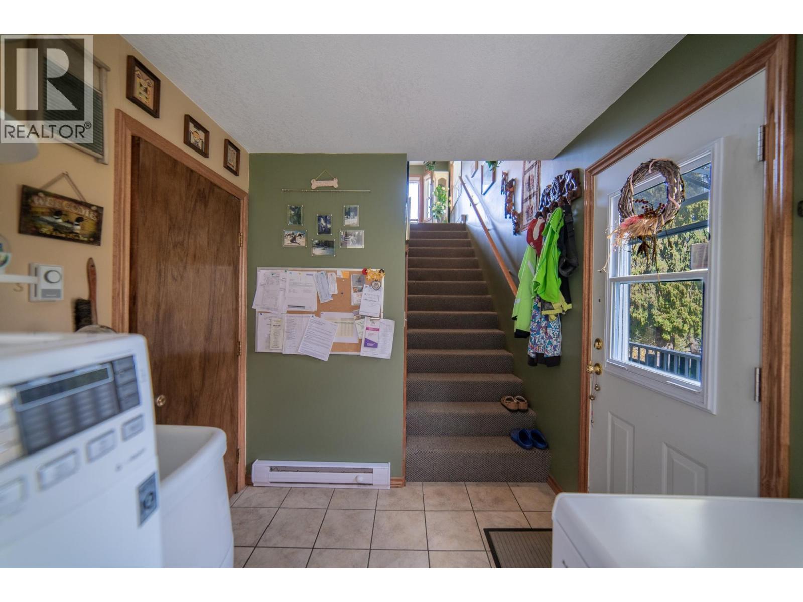 11110 3a Highway, Sanca, British Columbia  V0B 1A2 - Photo 18 - 10366379