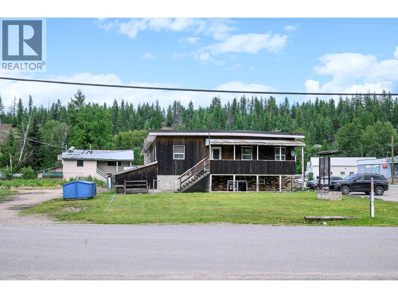 117 Clearwater Station Road, Clearwater, British Columbia  V0E 0E2 - Photo 12 - 10366307