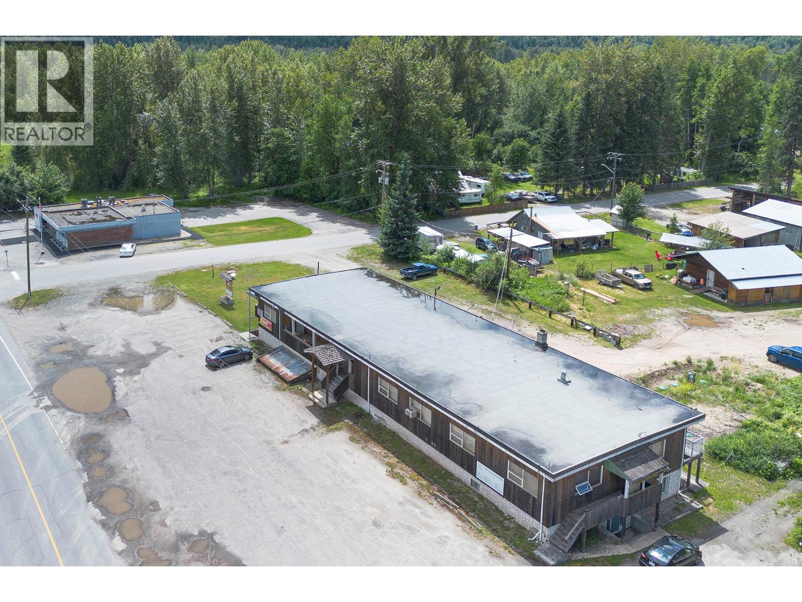 117 Clearwater Station Road, Clearwater, British Columbia  V0E 0E2 - Photo 20 - 10366307