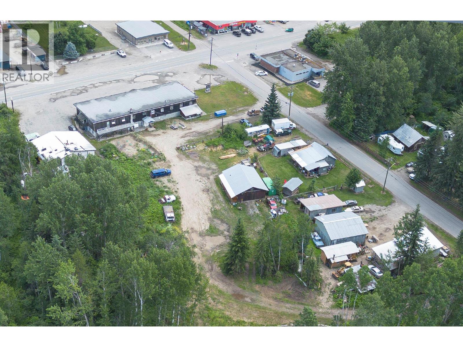 117 Clearwater Station Road, Clearwater, British Columbia  V0E 0E2 - Photo 26 - 10366307