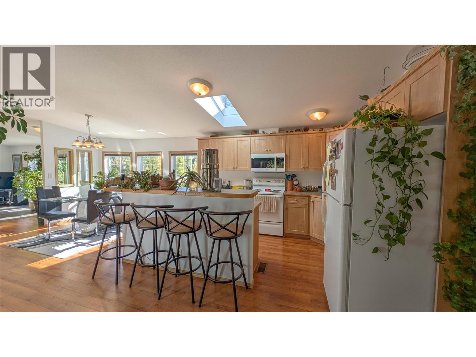 2101 Mawer Road, Kimberley, British Columbia  V1A 3L9 - Photo 8 - 10366305